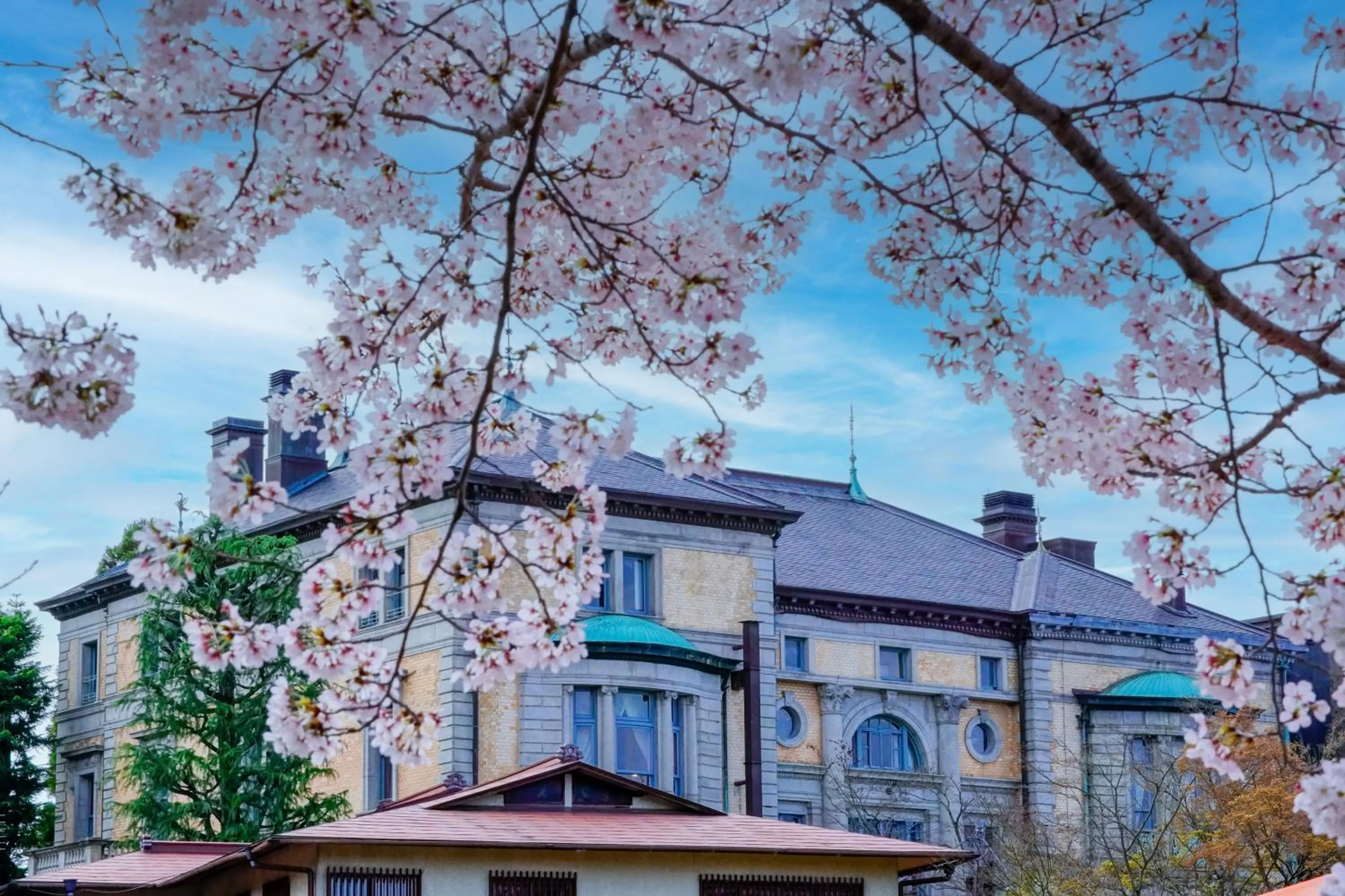 Property building in Hotel Chourakukan Kyoto Gion 長楽館 京都