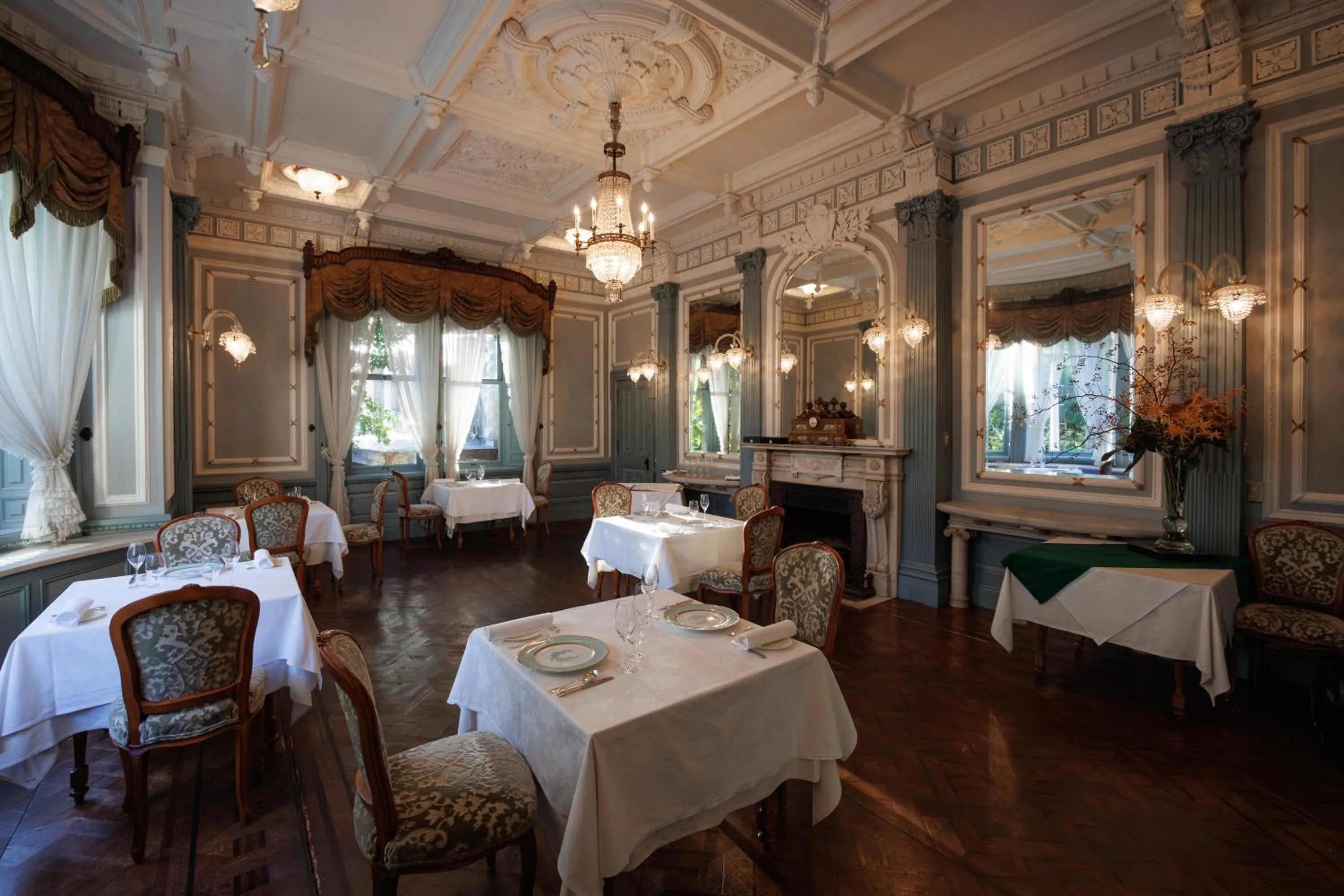 Restaurant/places to eat in Hotel Chourakukan Kyoto Gion 長楽館 京都