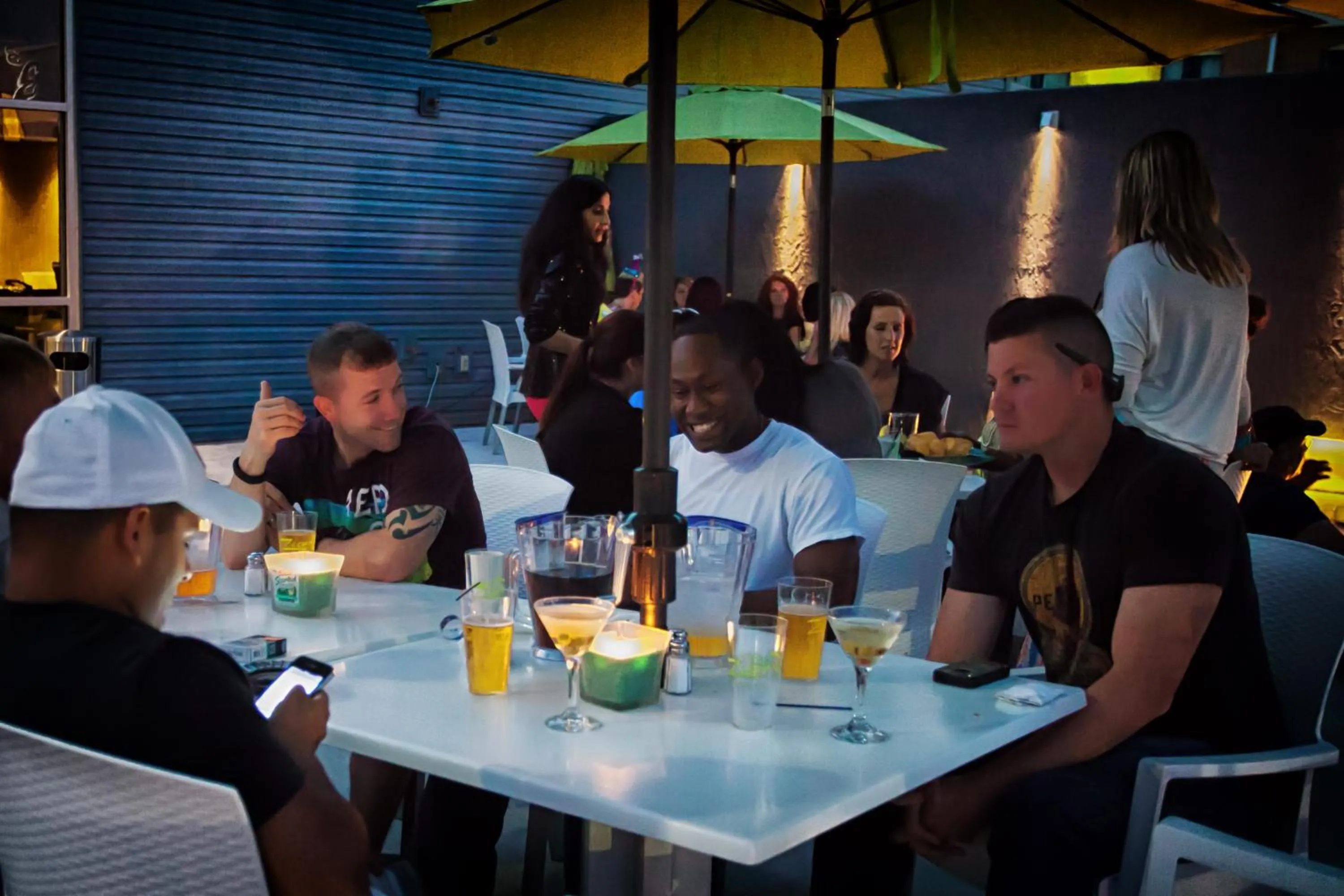 Lounge or bar in Z Loft Extended Stay Hotel