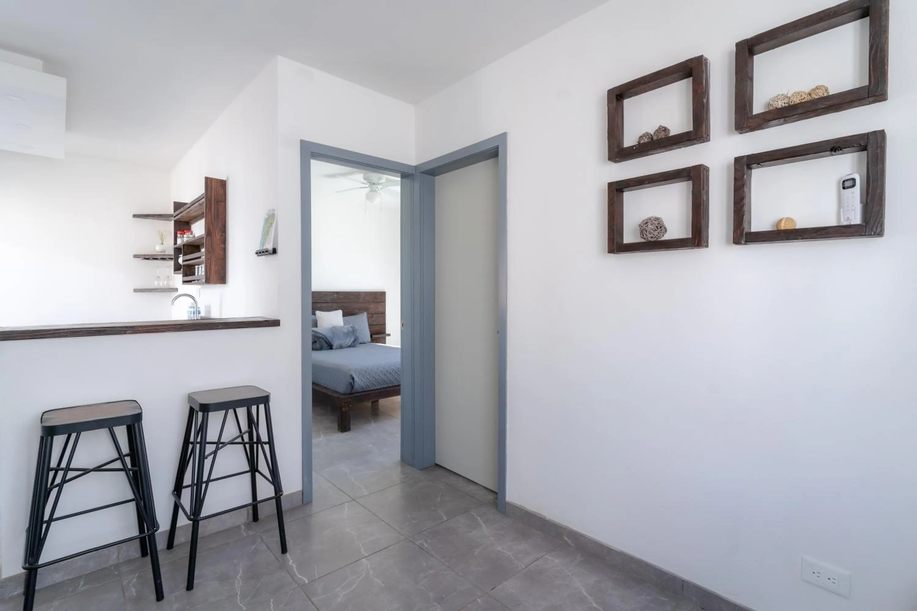 Collins Village Hotel Boutique