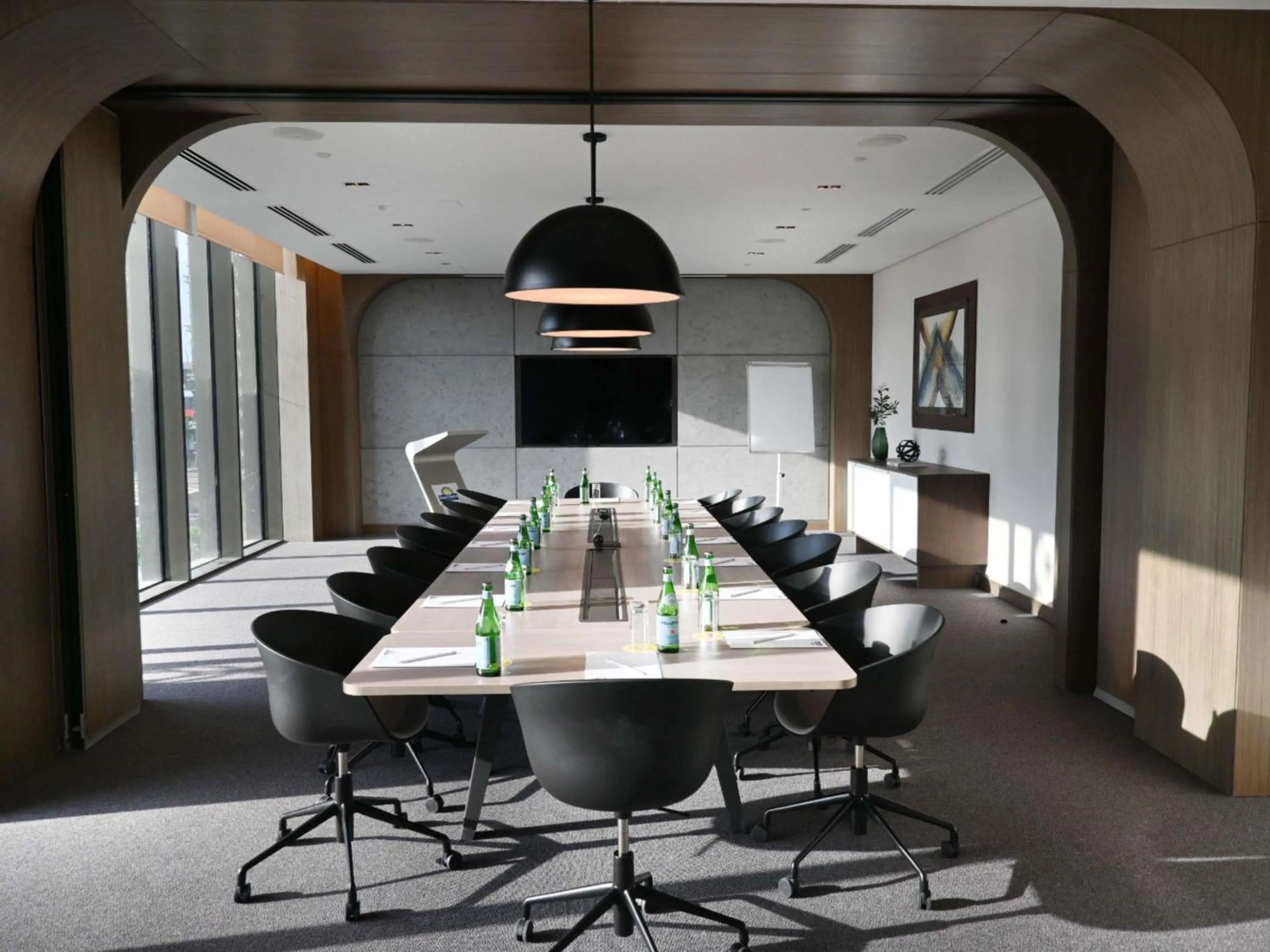 Meeting/conference room in Mercure Dubai Gold District