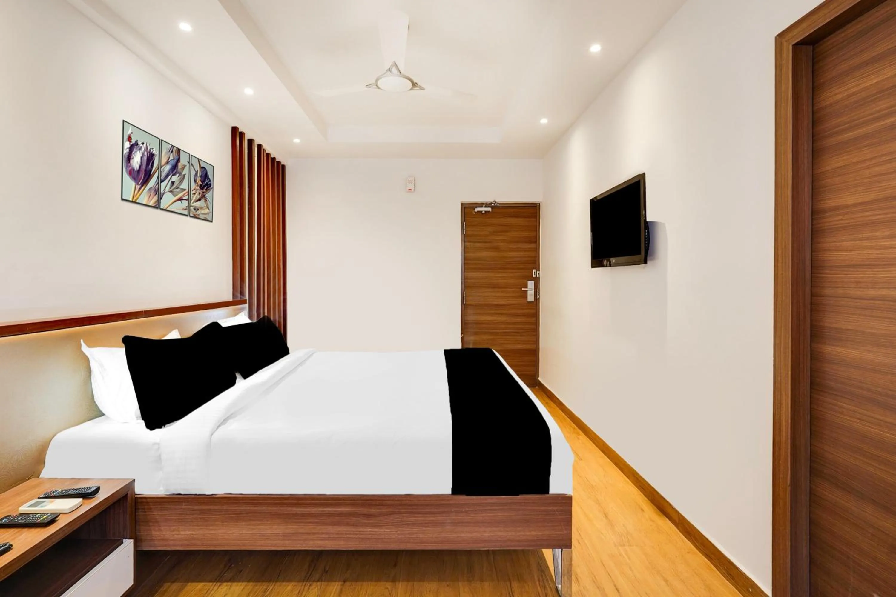 Bedroom, Bed in Townhouse Oak Kodambakkam Formerly Cine City