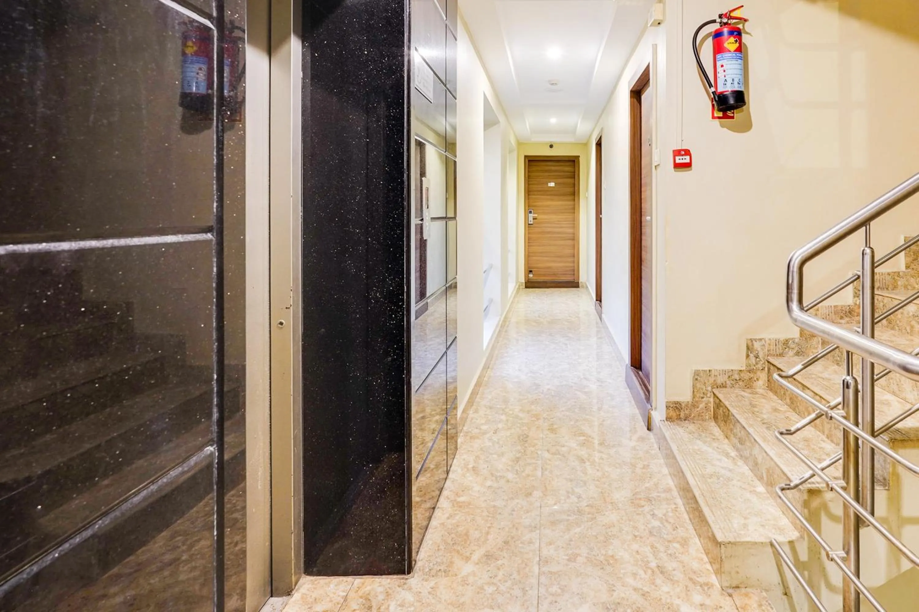 Lobby or reception in Townhouse Oak Kodambakkam Formerly Cine City