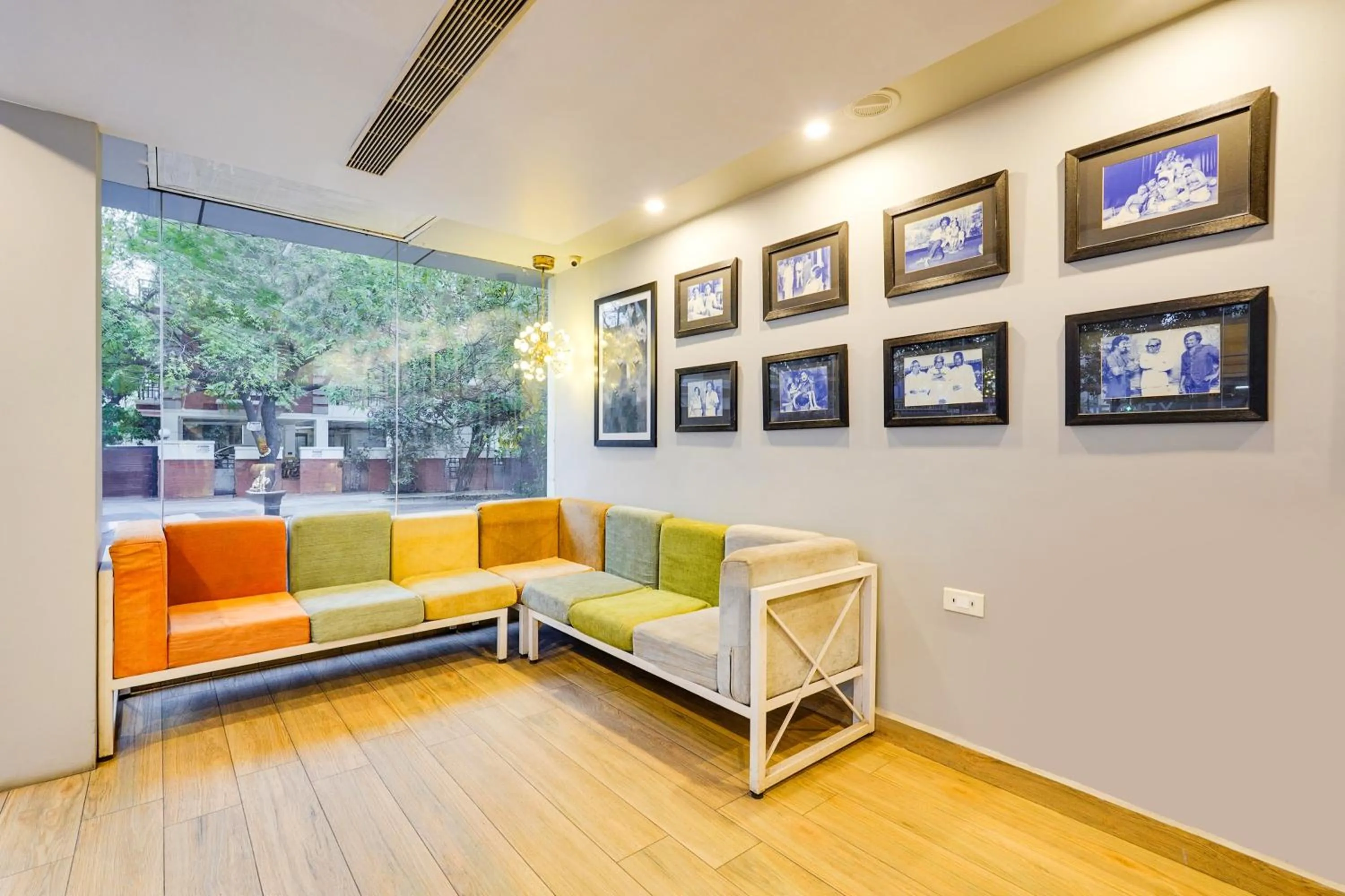 Lobby or reception in Townhouse Oak Kodambakkam Formerly Cine City