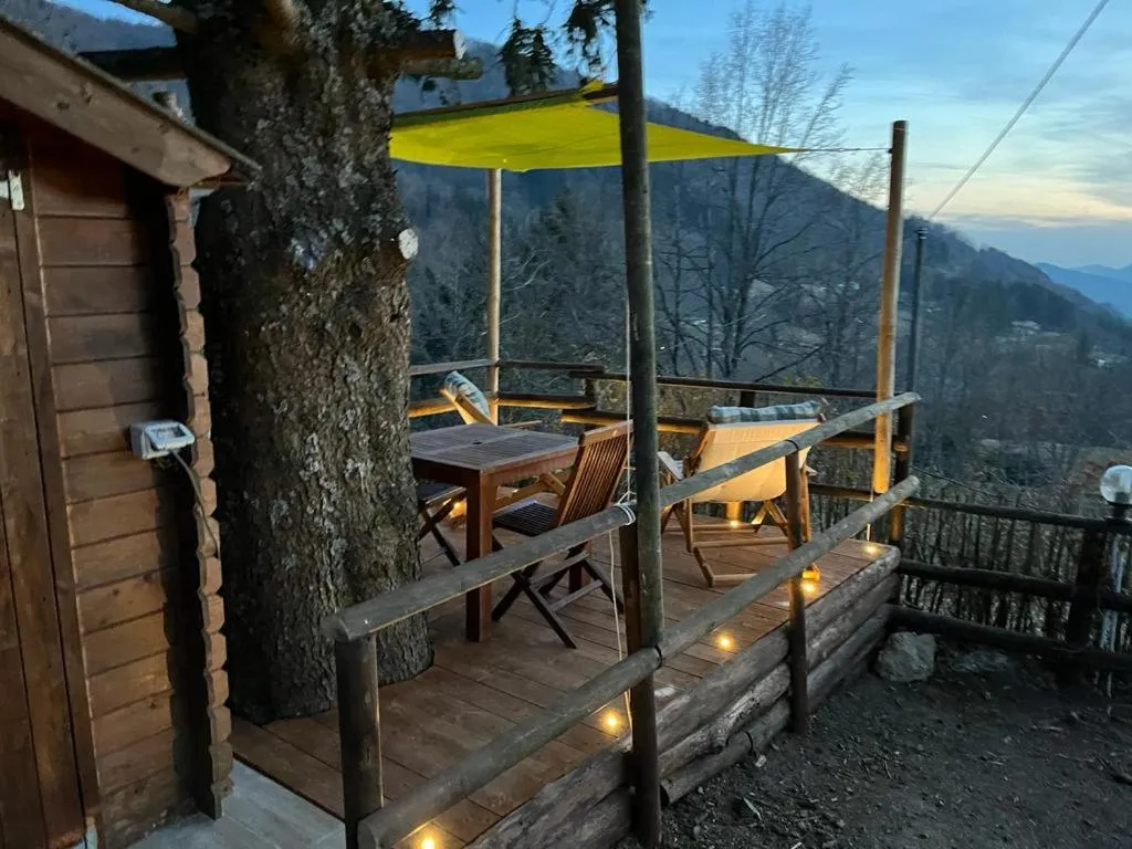 Patio in B&B La Soldanella