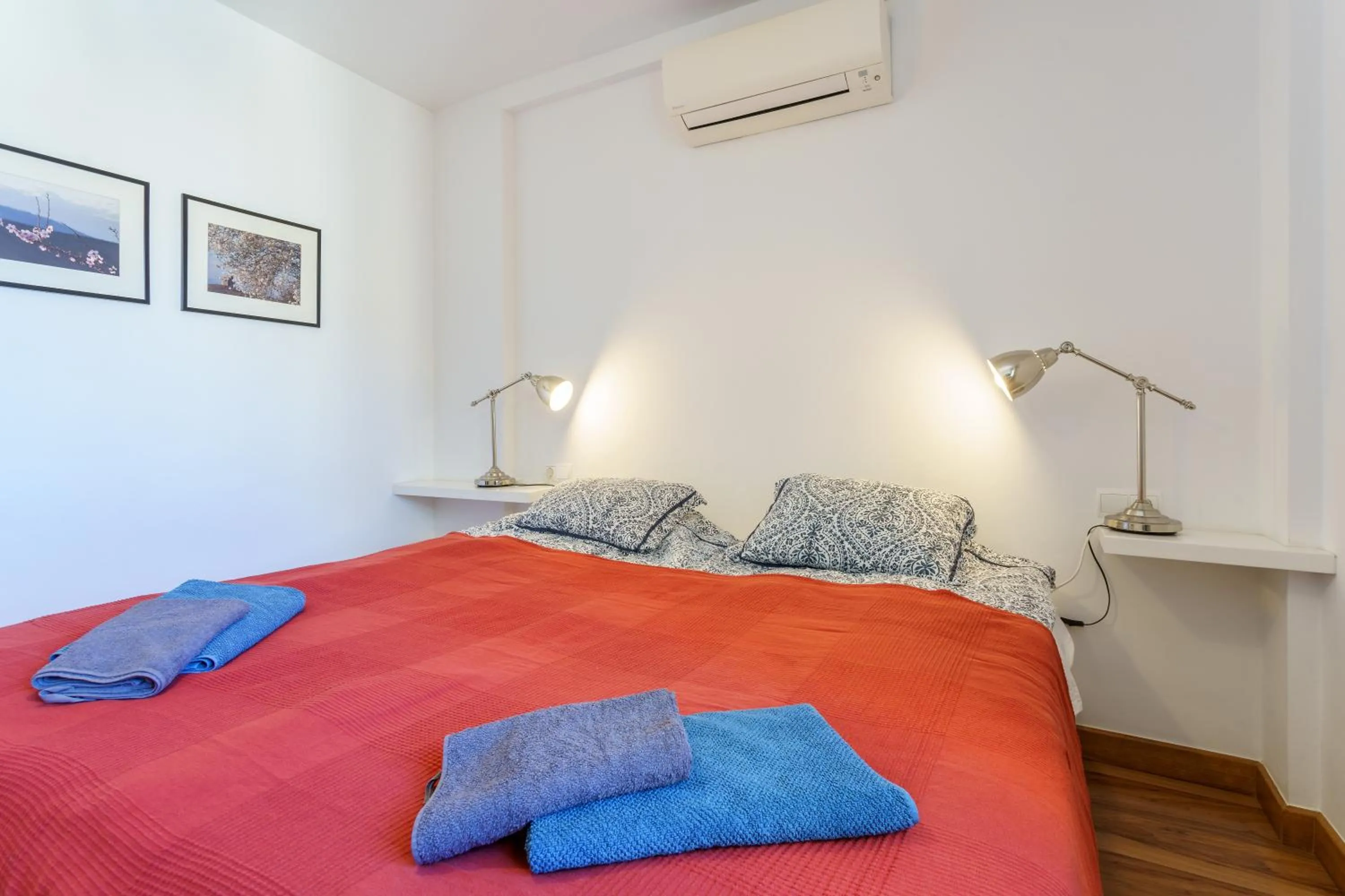 Living room, Bed in Apartment Los Boliches Diana I