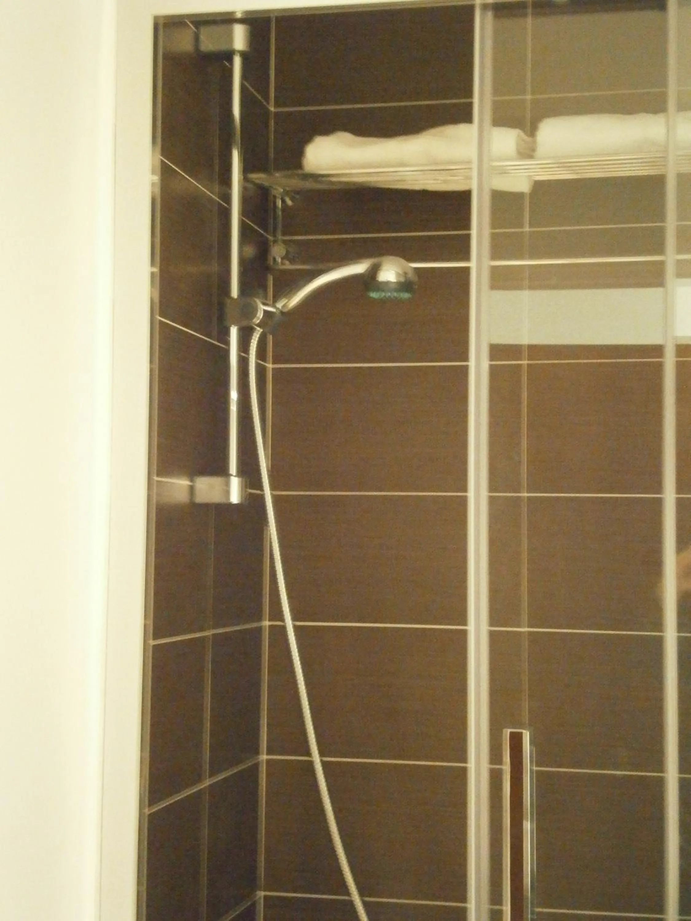 Bathroom in Marbel Apartments