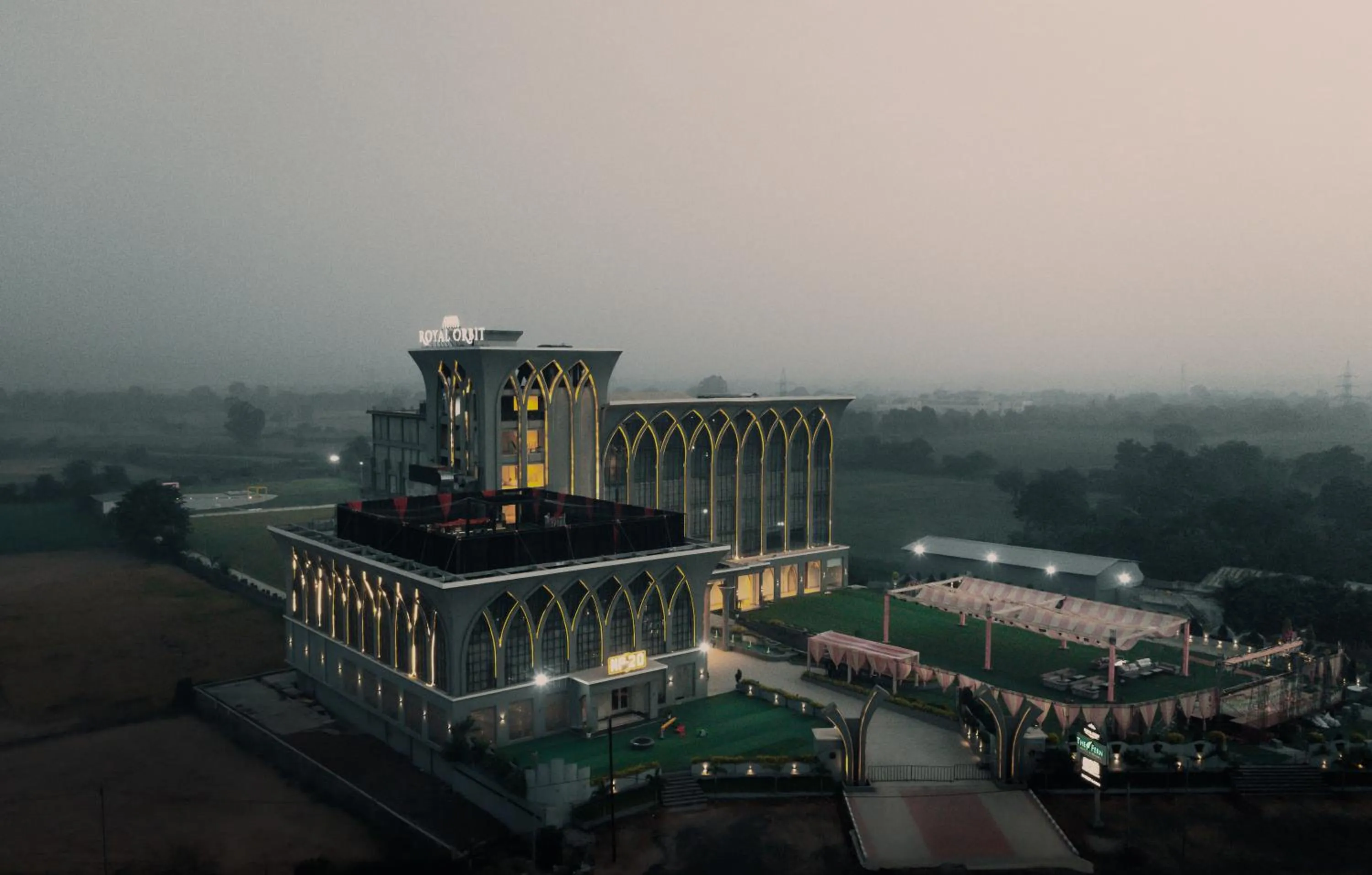 Property building in Royal Orbit