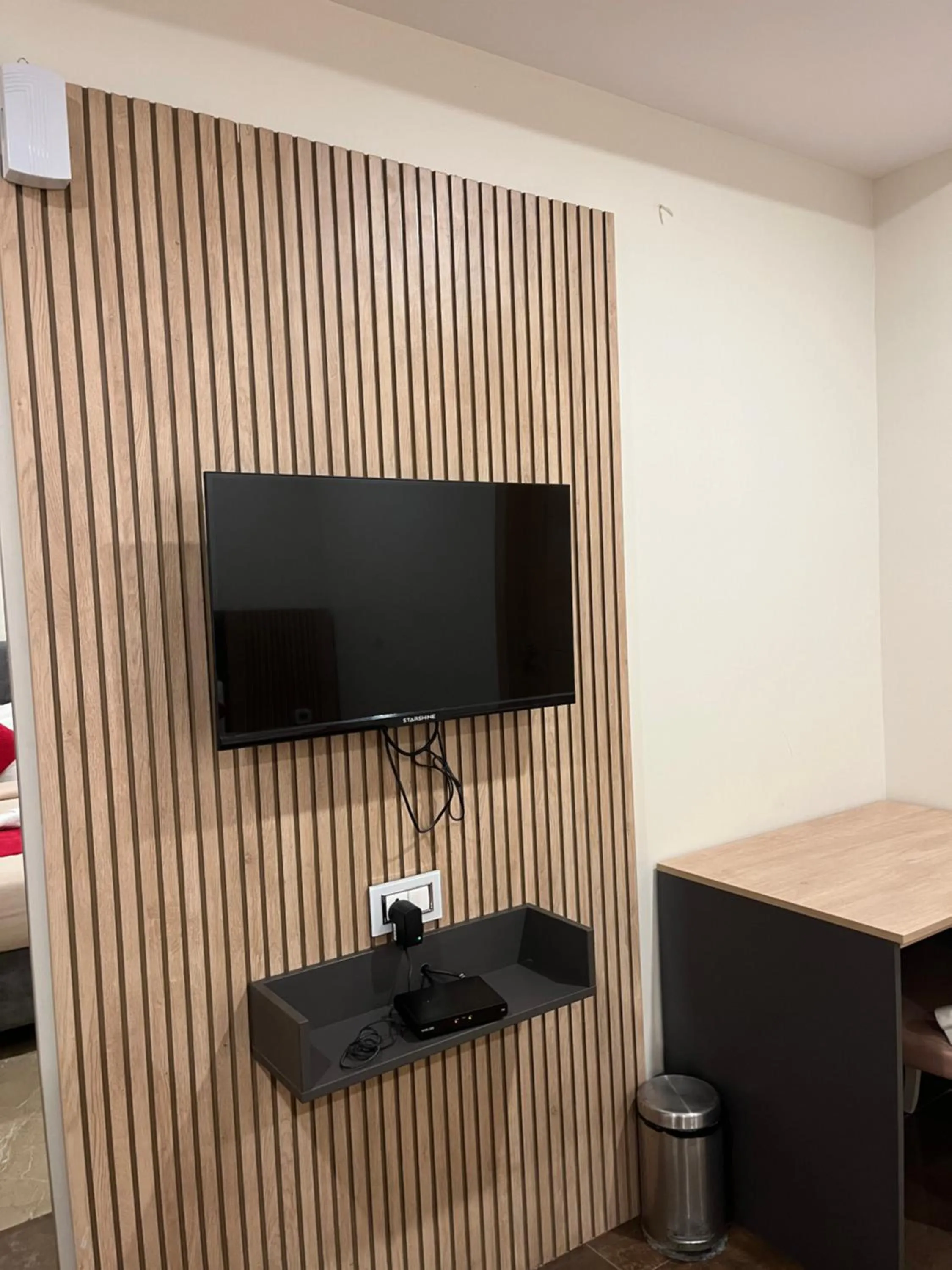 Communal lounge/ TV room in Royal Orbit