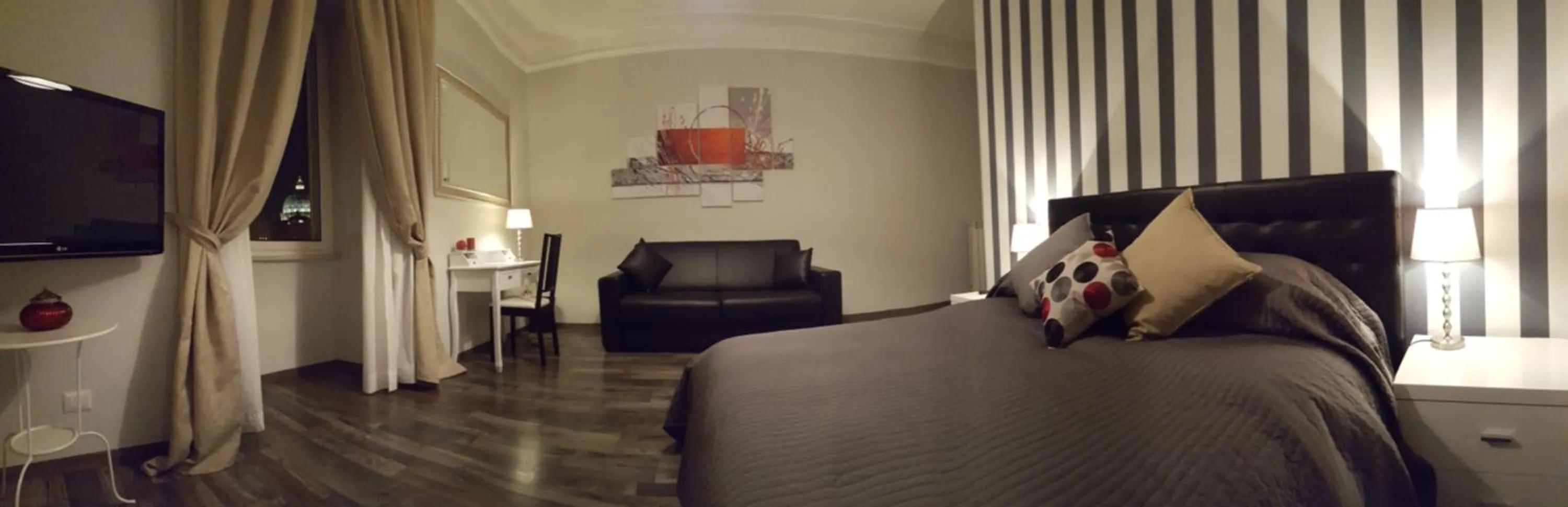 Bedroom in Luiza Vatican House