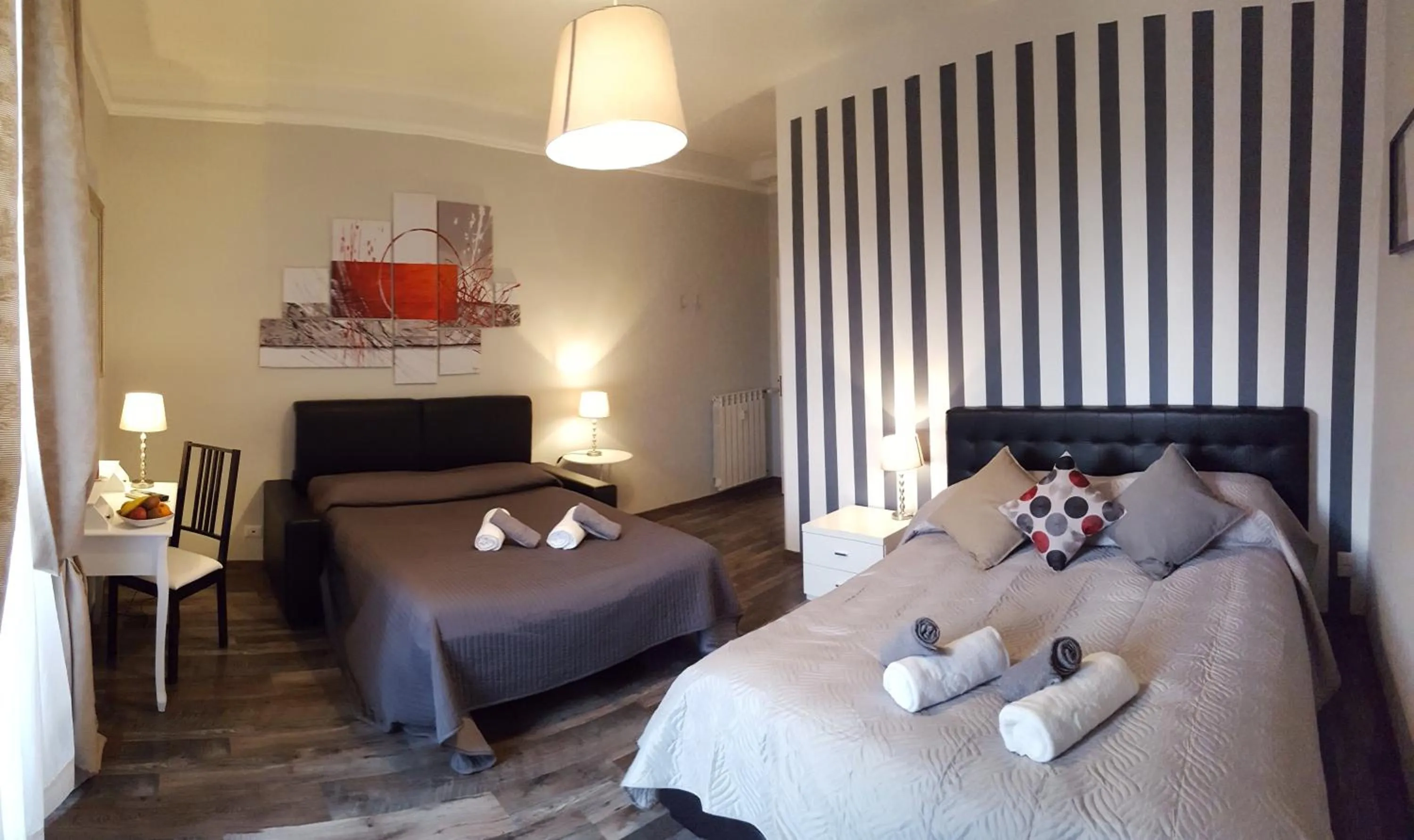 Bedroom, Bed in Luiza Vatican House