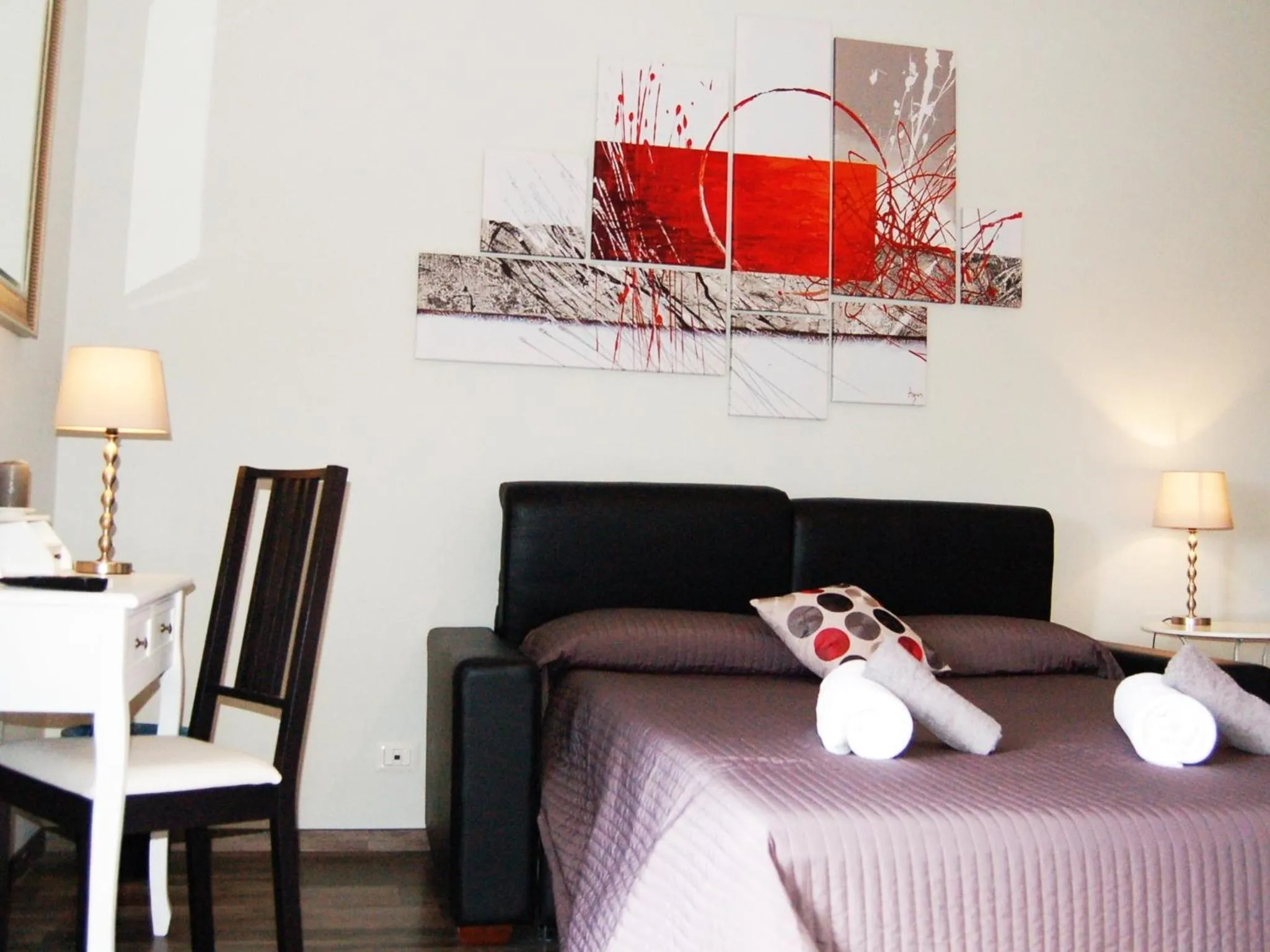 Bedroom, Bed in Luiza Vatican House