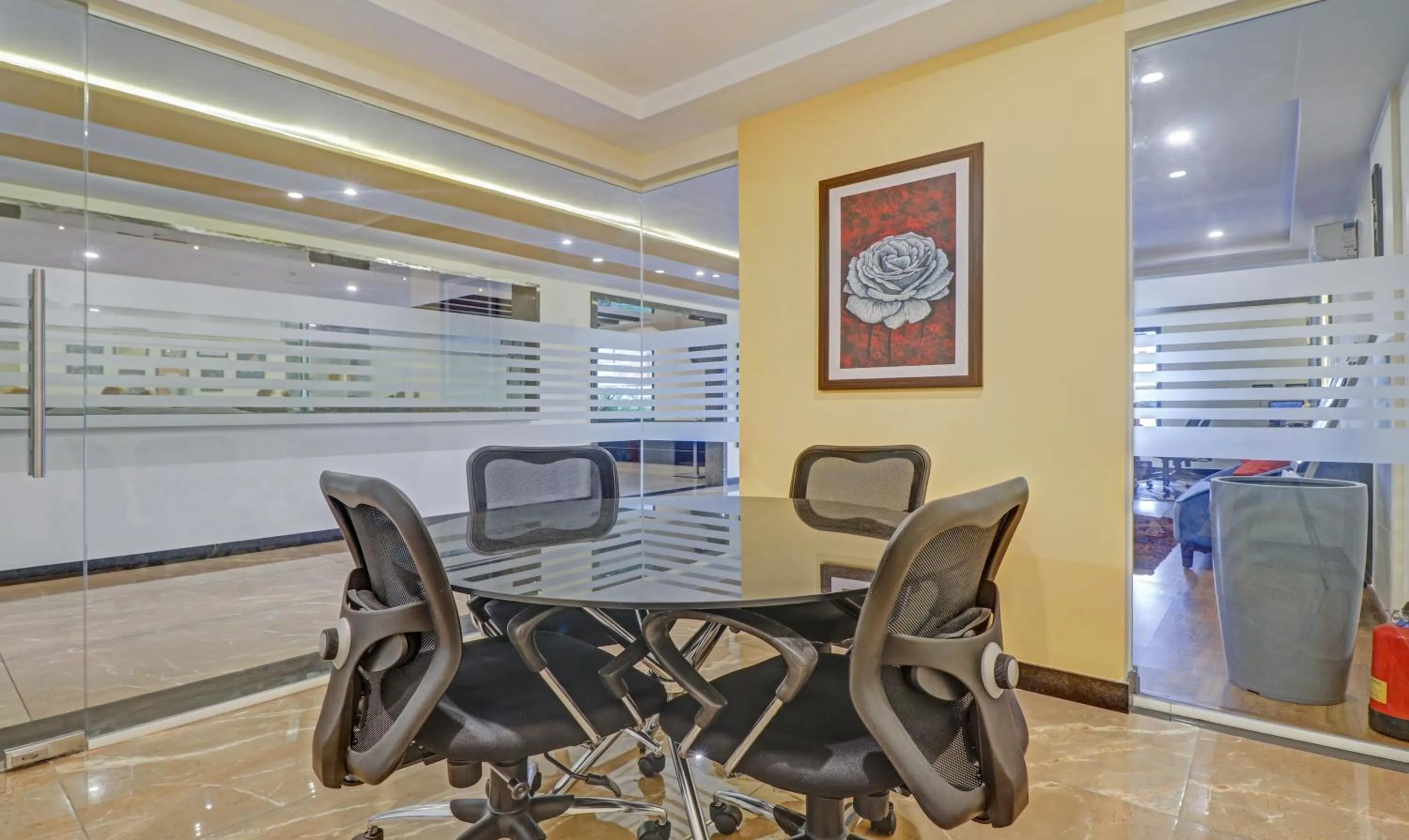 Meeting/conference room in Treebo Premium Raj Vista Global Village