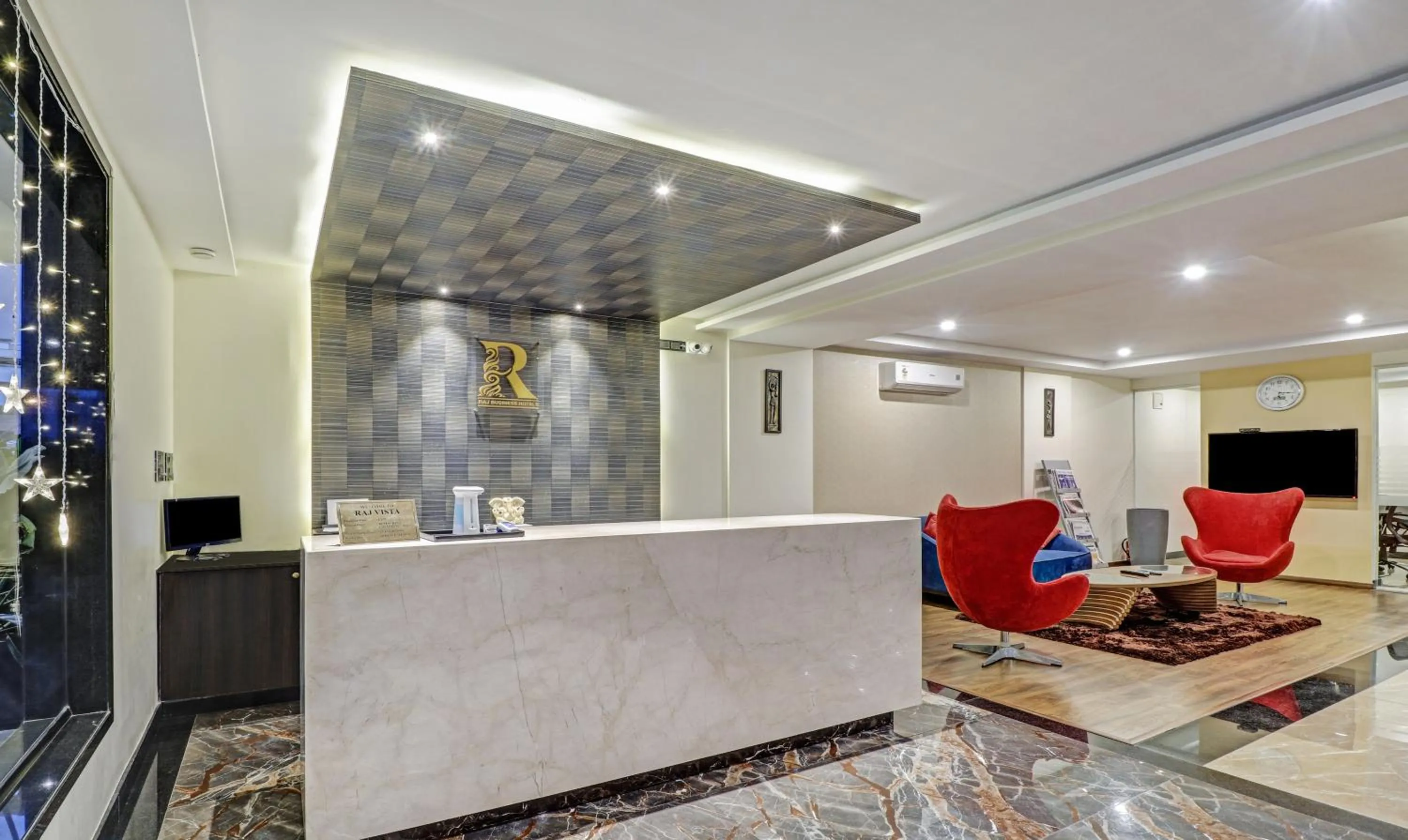 Lobby or reception in Treebo Premium Raj Vista Global Village