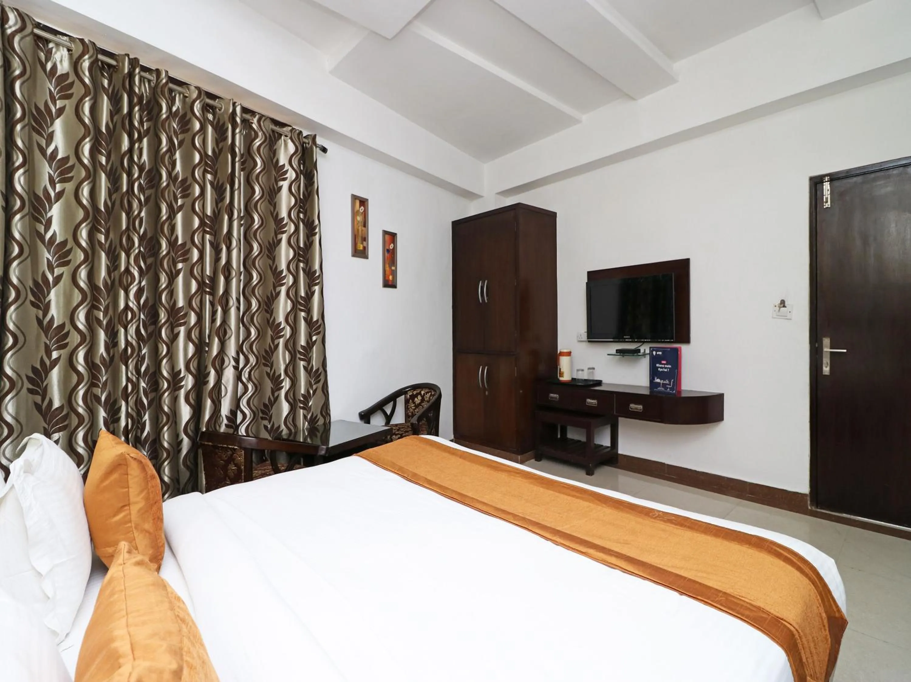 Bed in Hotel Samovar by Goyal Hoteleirs