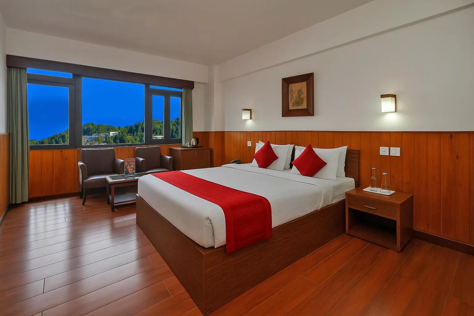 Bedroom in Central Heritage Resort & Spa Formerly Fortune ITC Resort