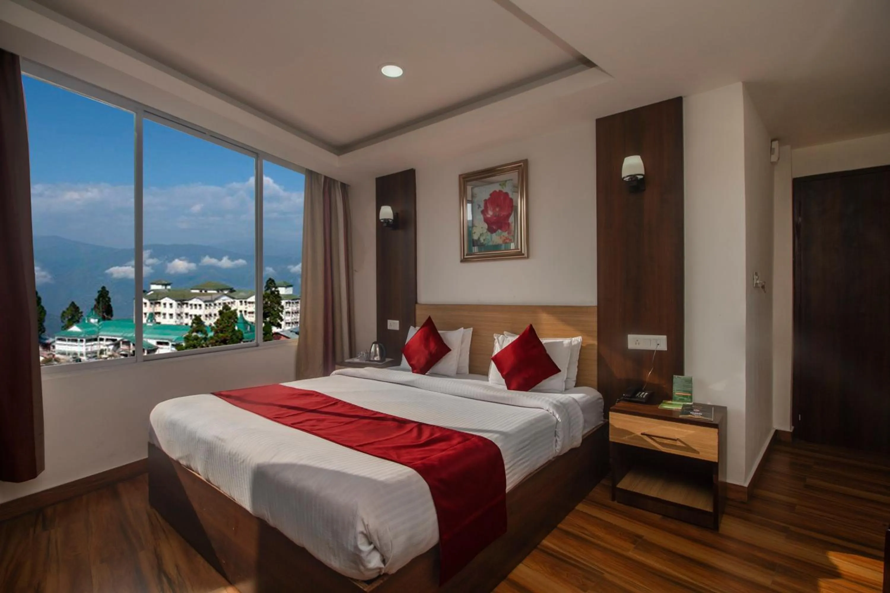 Bedroom in Central Heritage Resort & Spa Formerly Fortune ITC Resort