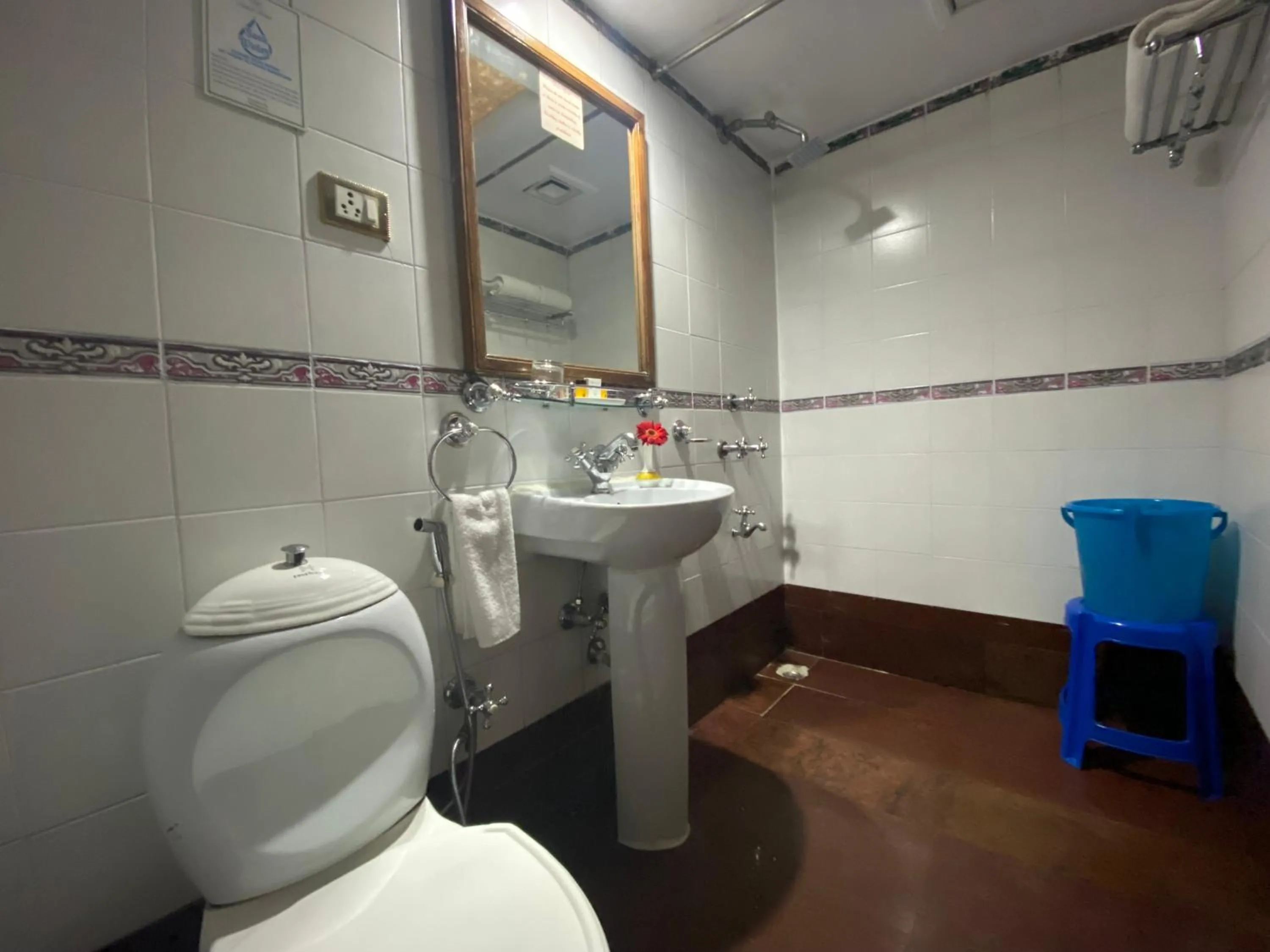 Bathroom in Central Heritage Resort & Spa Formerly Fortune ITC Resort
