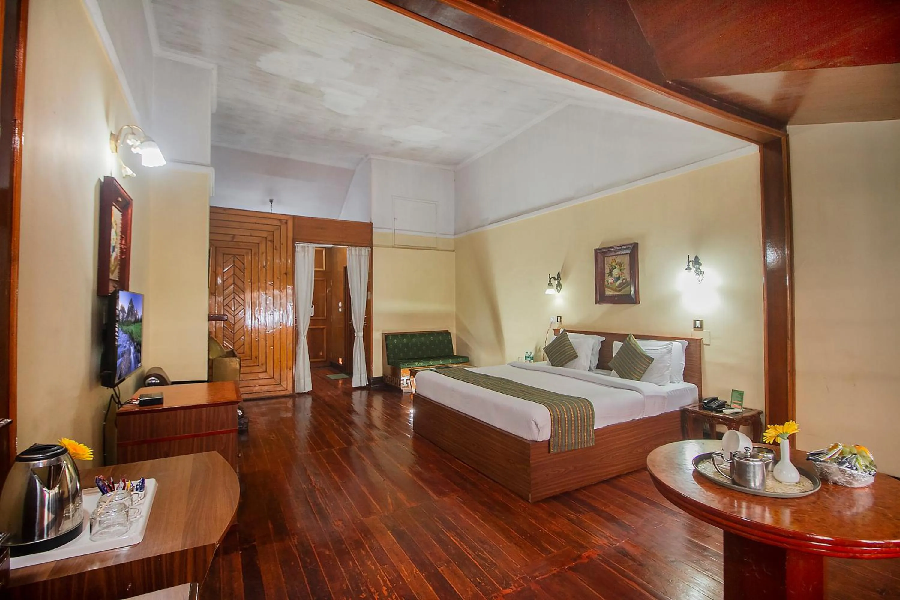 Bedroom in Central Heritage Resort & Spa Formerly Fortune ITC Resort