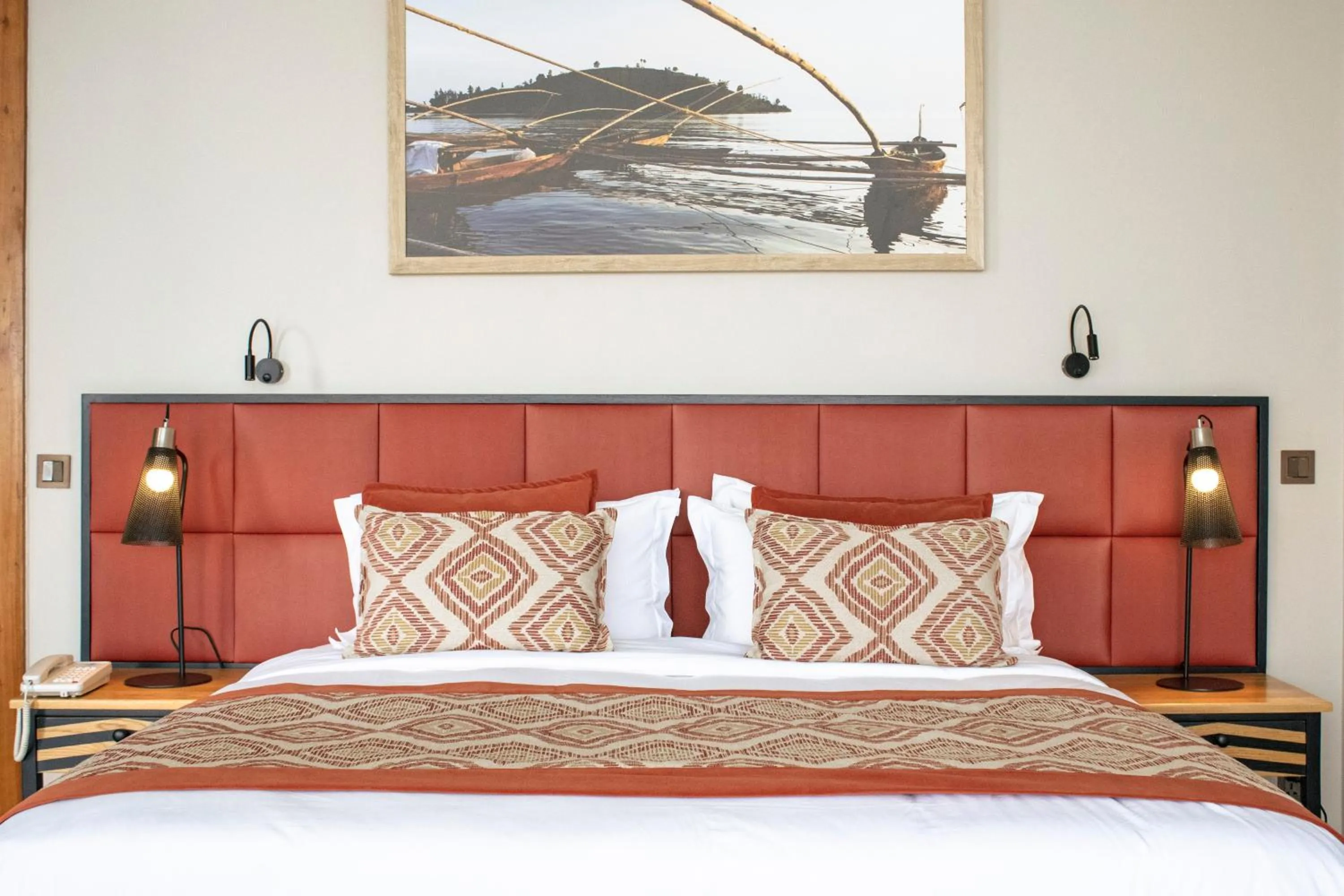 Bed in CLEO LAKE KIVU HOTEL