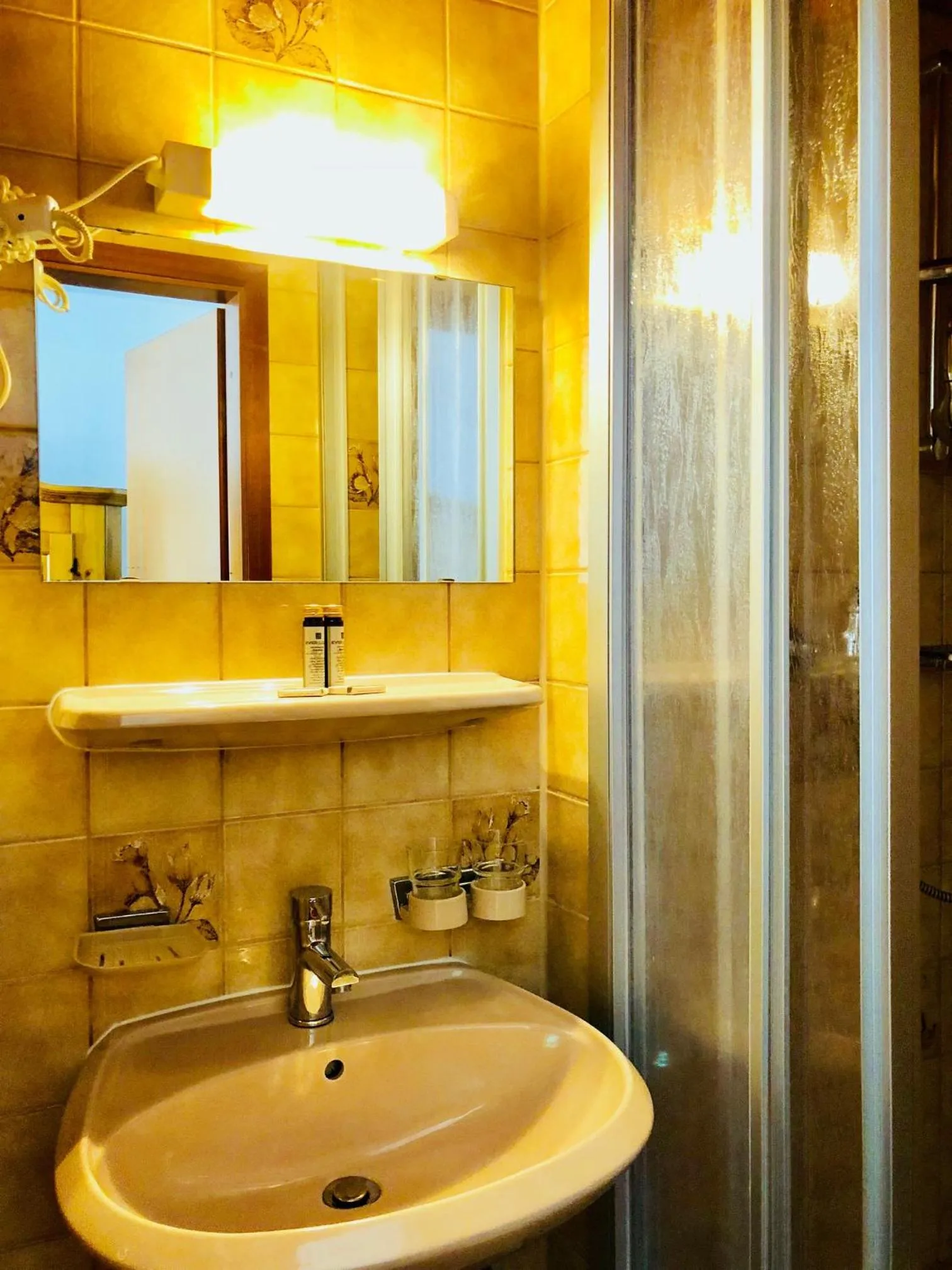 Photo of the whole room in Hotel Mariahilf München