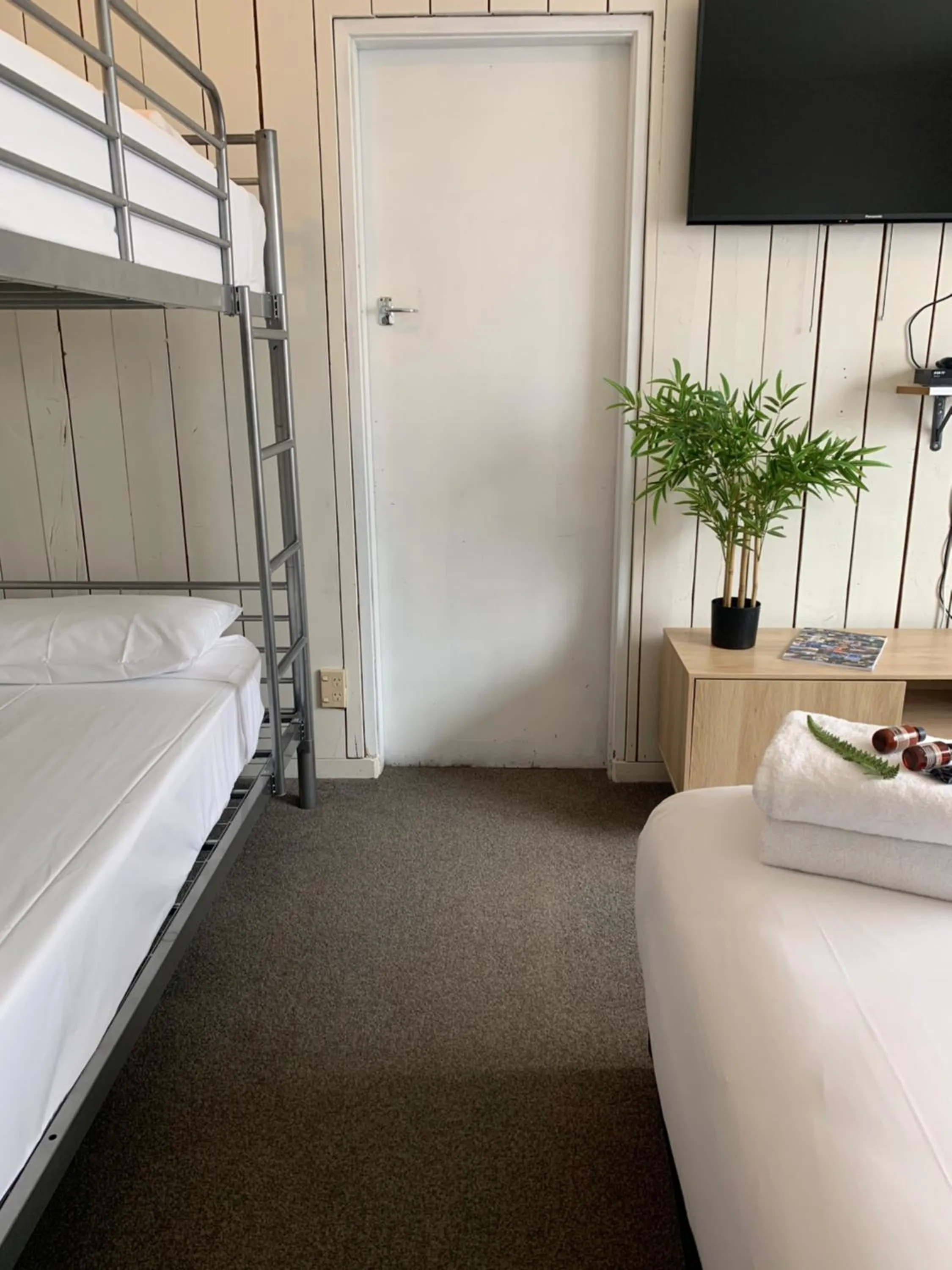 Bed in Snowman Lodge and Spa