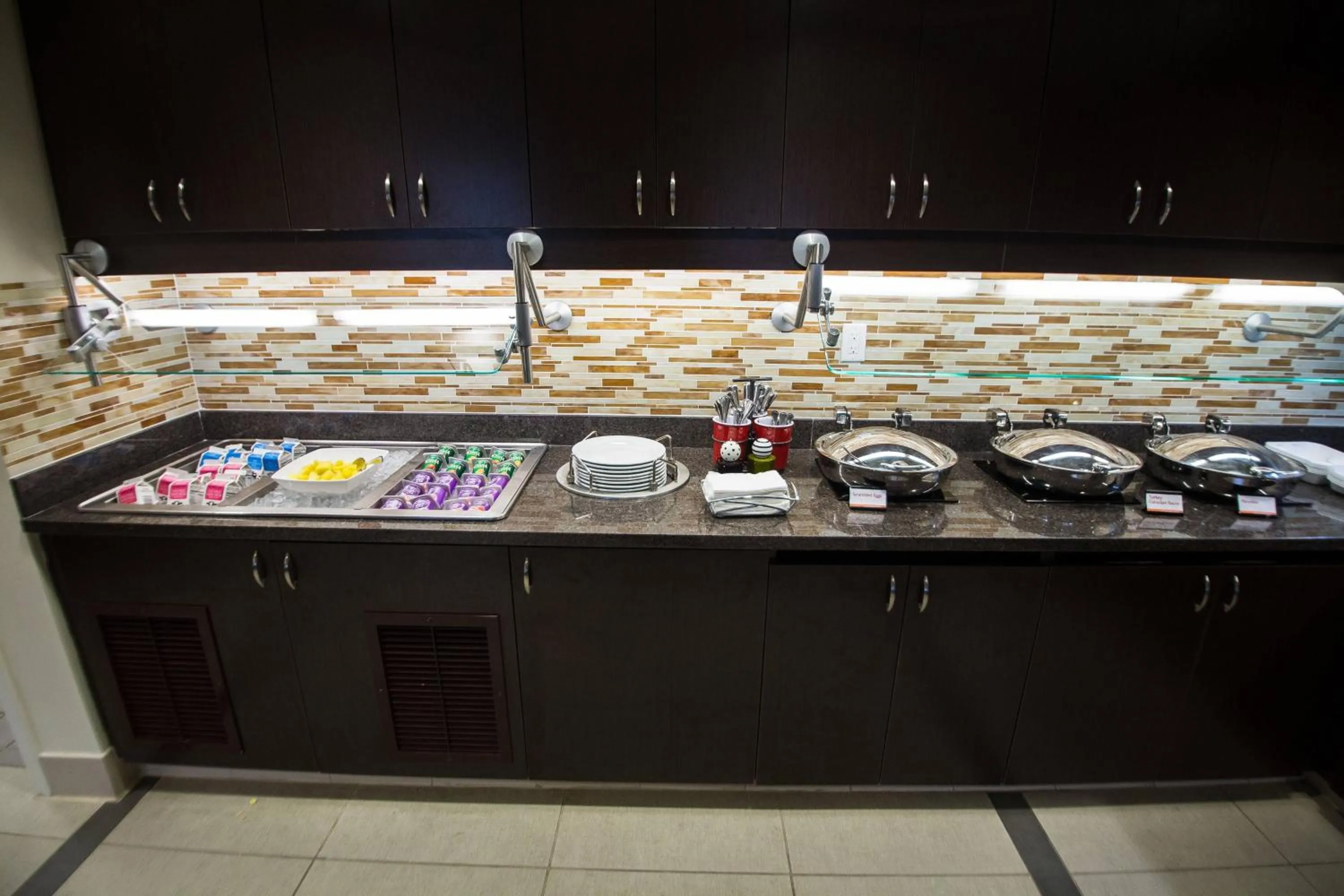 Breakfast in Residence Inn by Marriott Omaha West