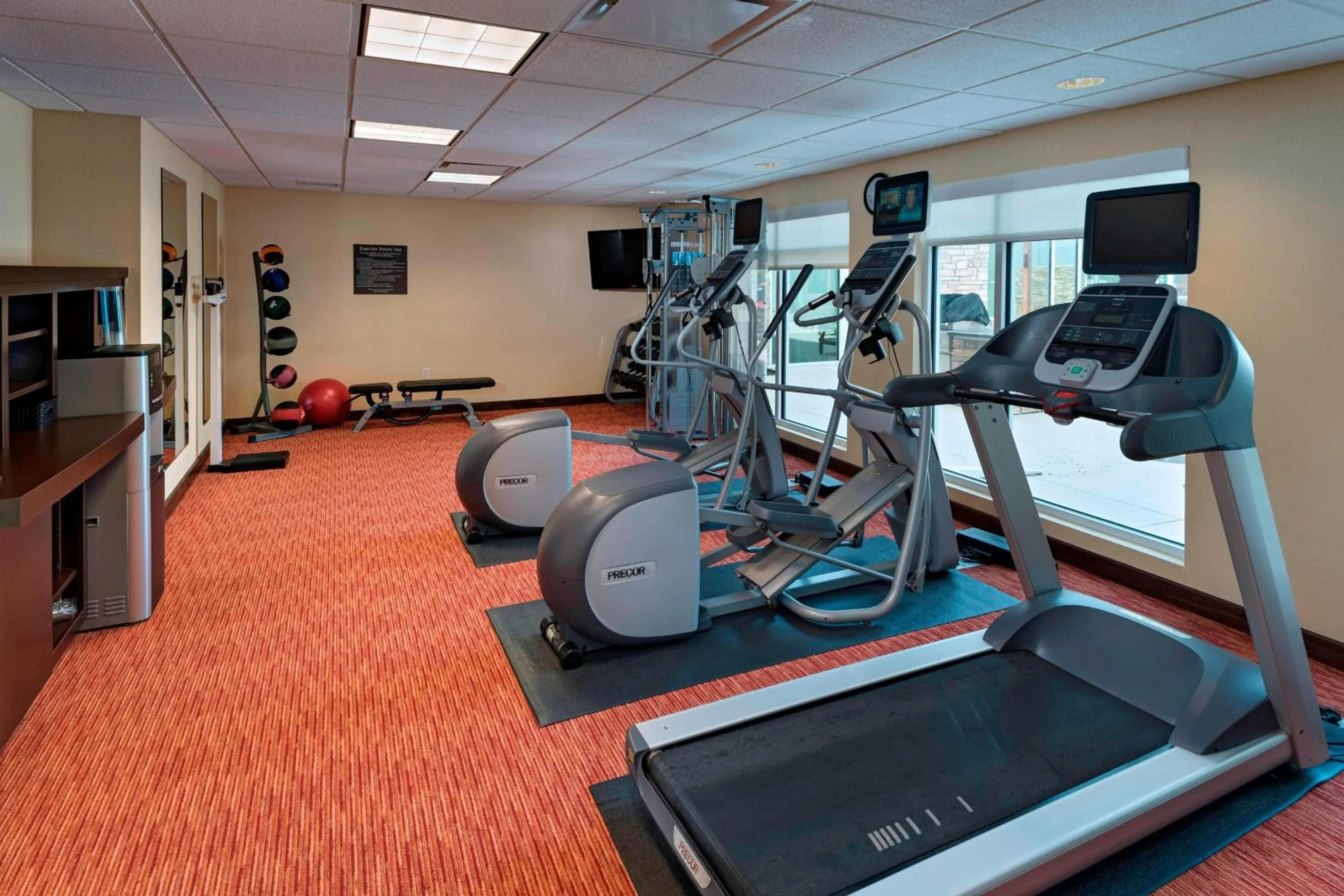 Fitness centre/facilities in Residence Inn by Marriott Omaha West