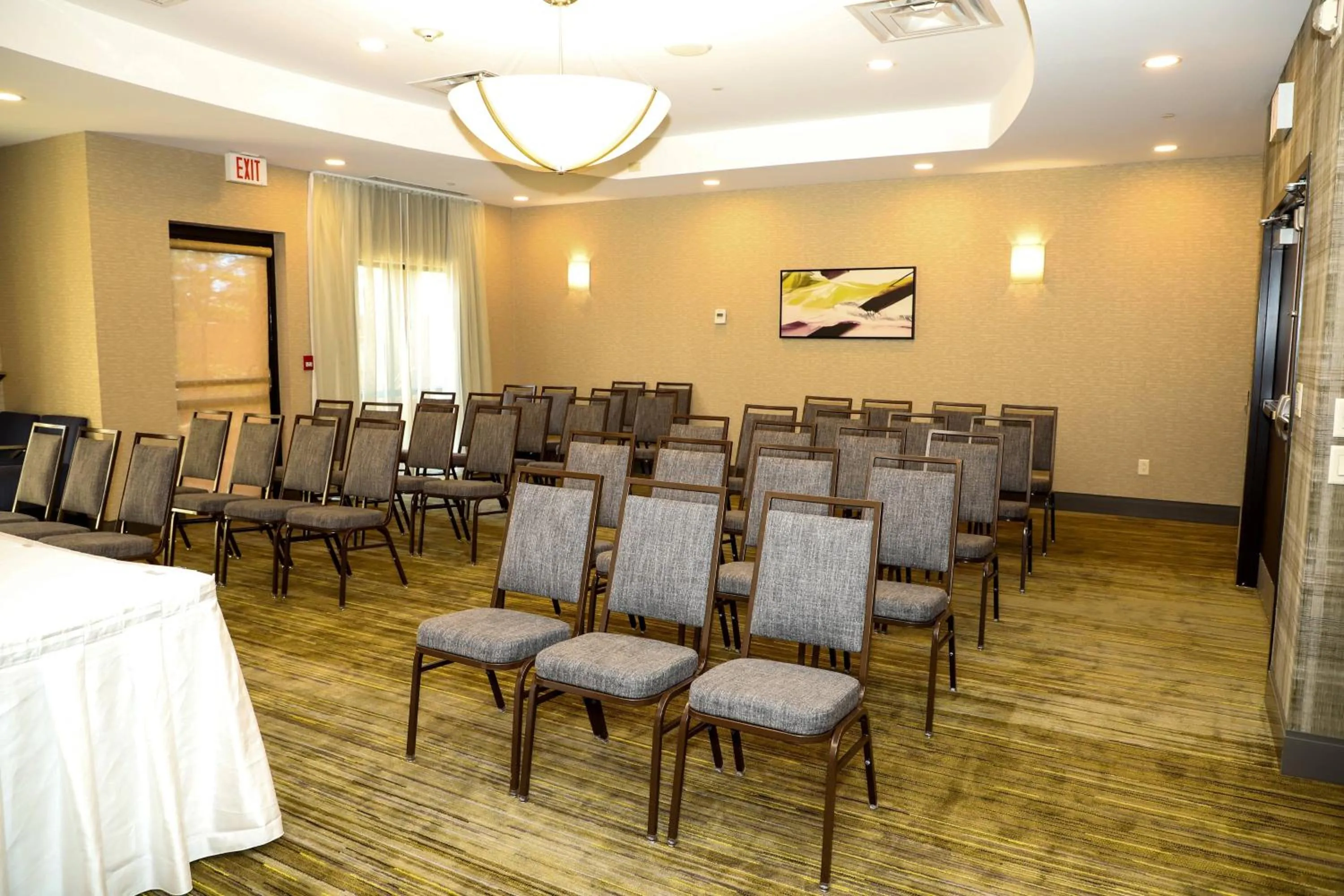 Meeting/conference room in Courtyard by Marriott Toronto Brampton