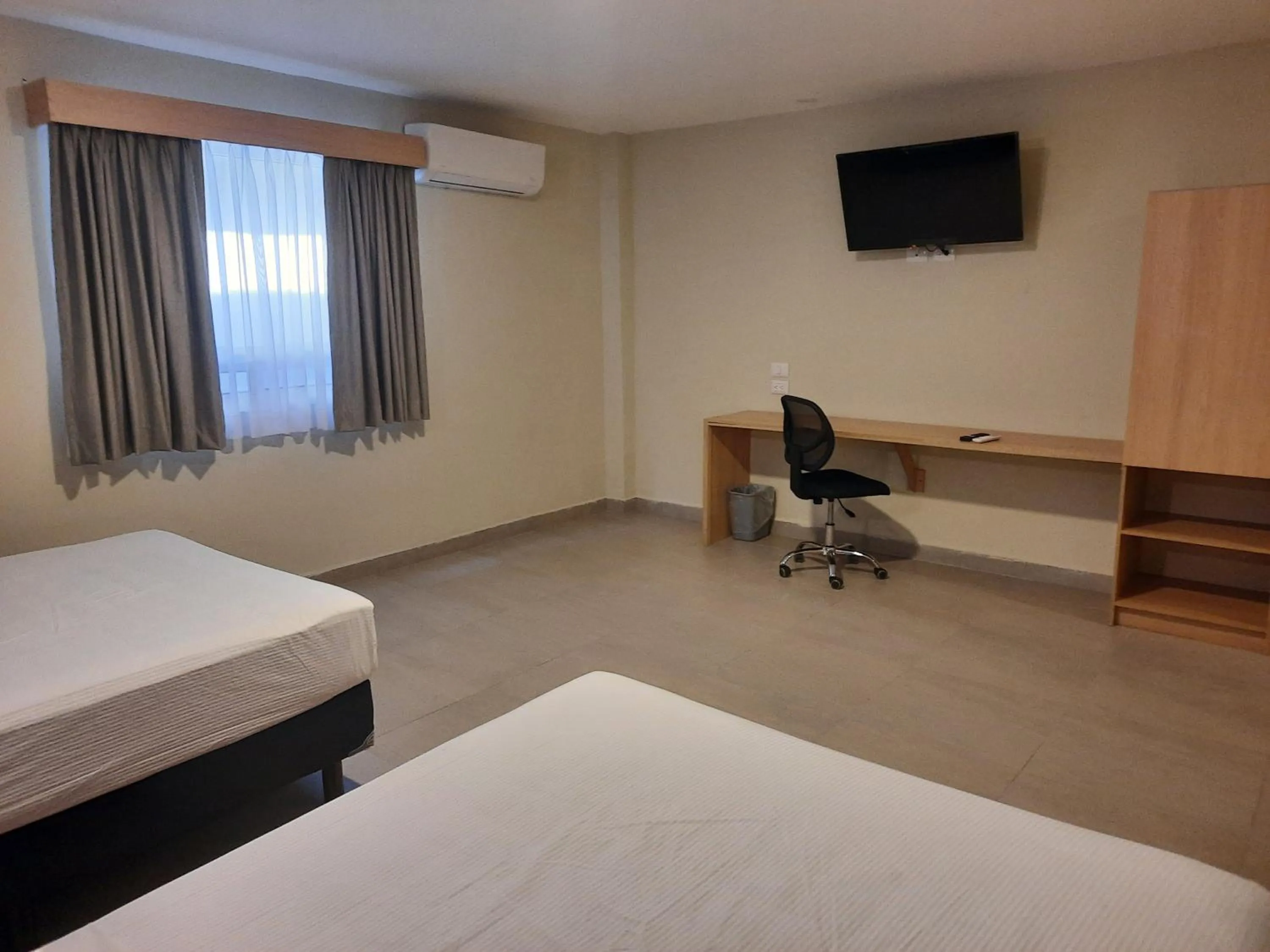 Bedroom, Bed in CHN Hotel Monterrey Santa Fe