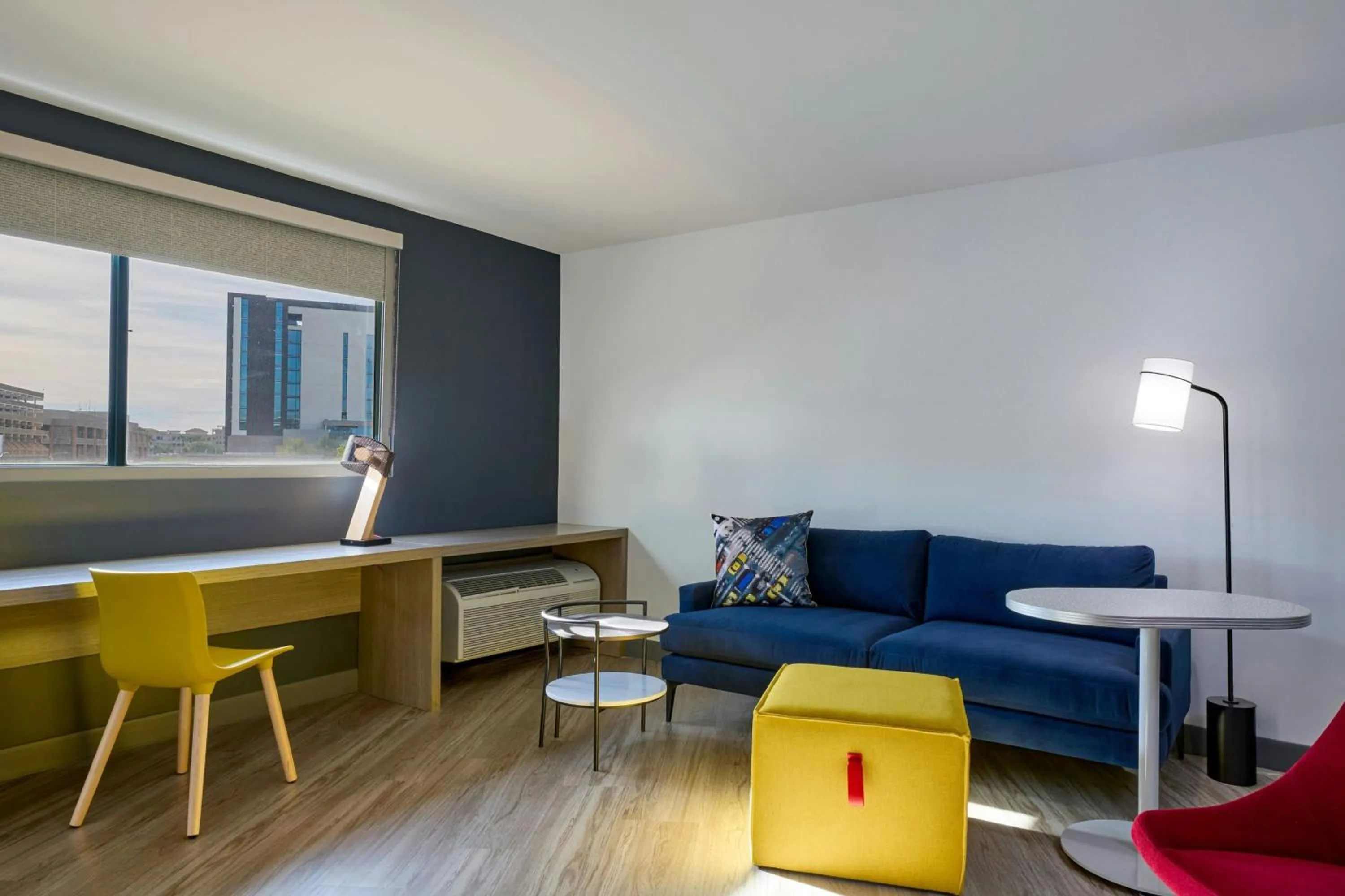 Living room in Aloft Scottsdale