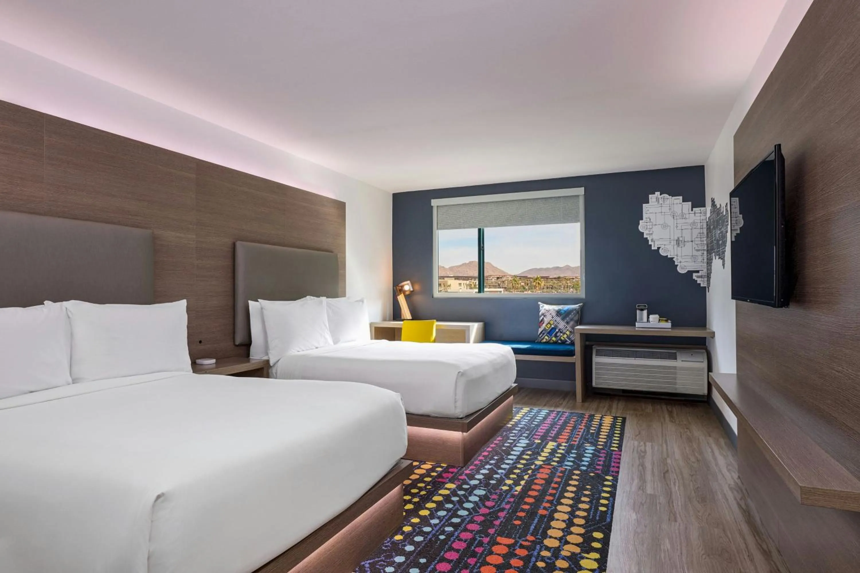 Photo of the whole room, Bed in Aloft Scottsdale