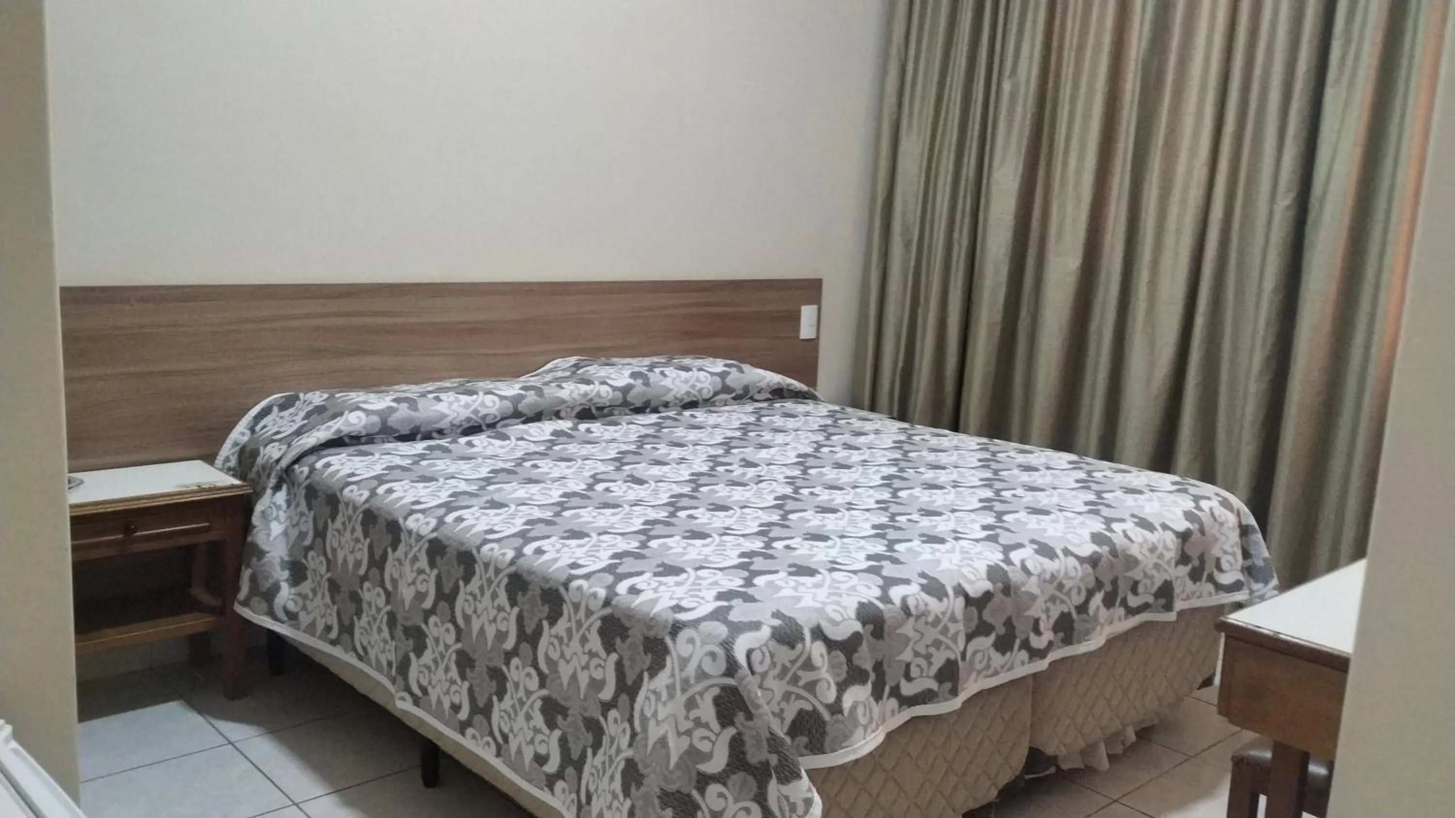 Bed in Hotel Itamarati