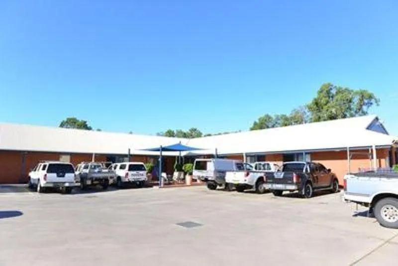 Property building in Albert Motel