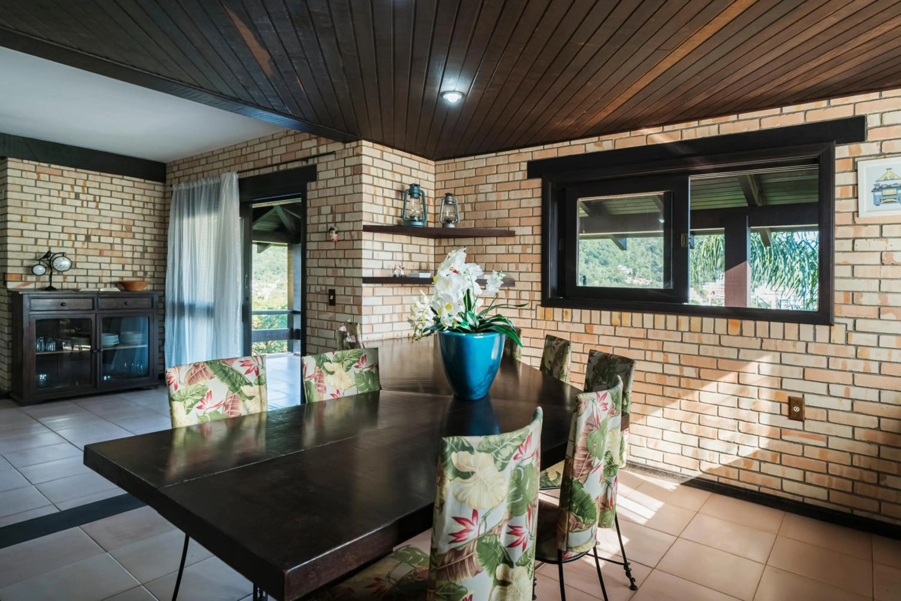 Dining area in Pousada Albacora