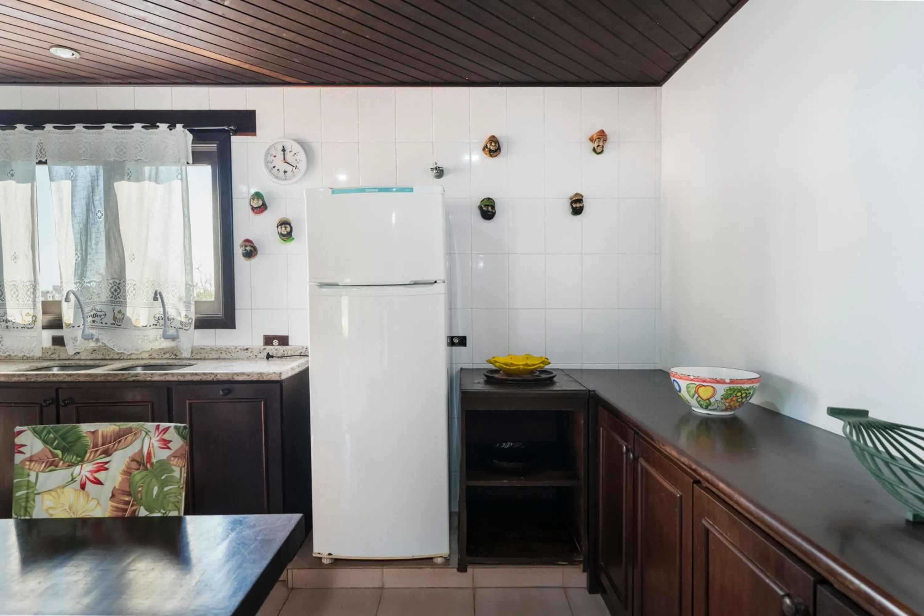Kitchen or kitchenette in Pousada Albacora