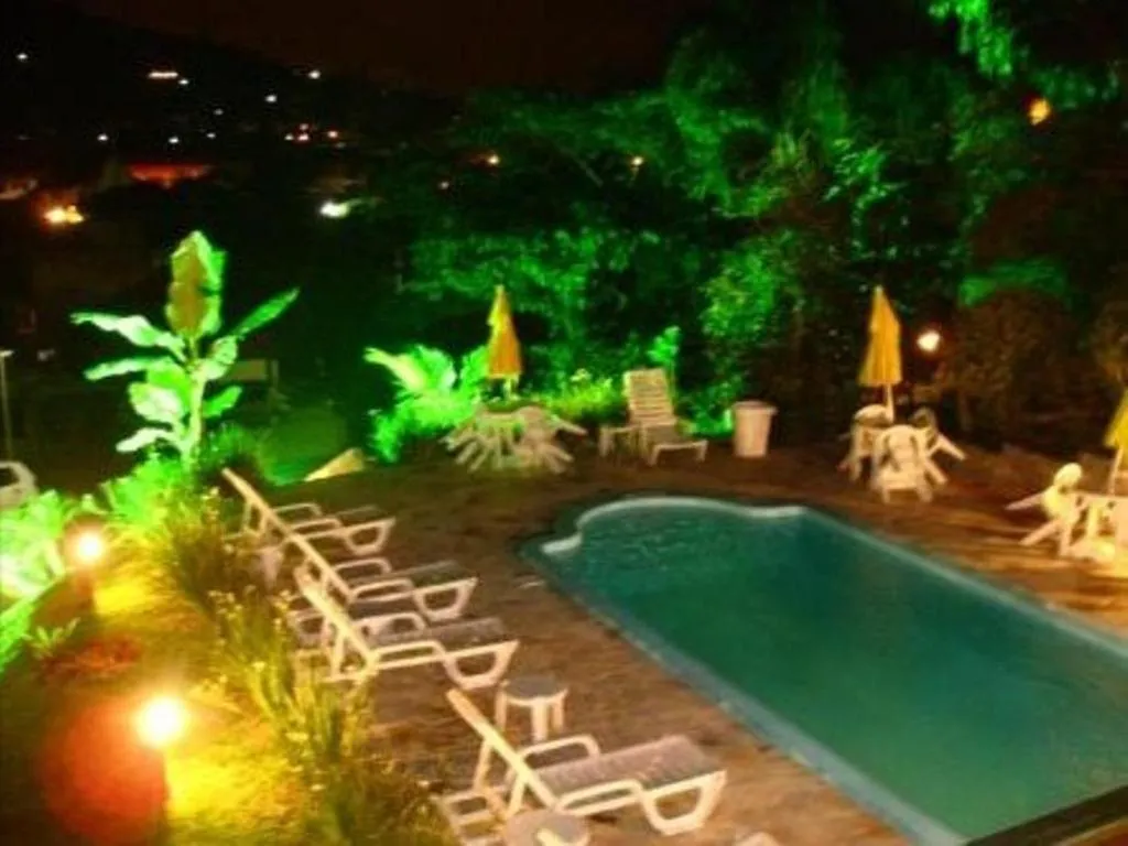 Night in Pousada Guaruja