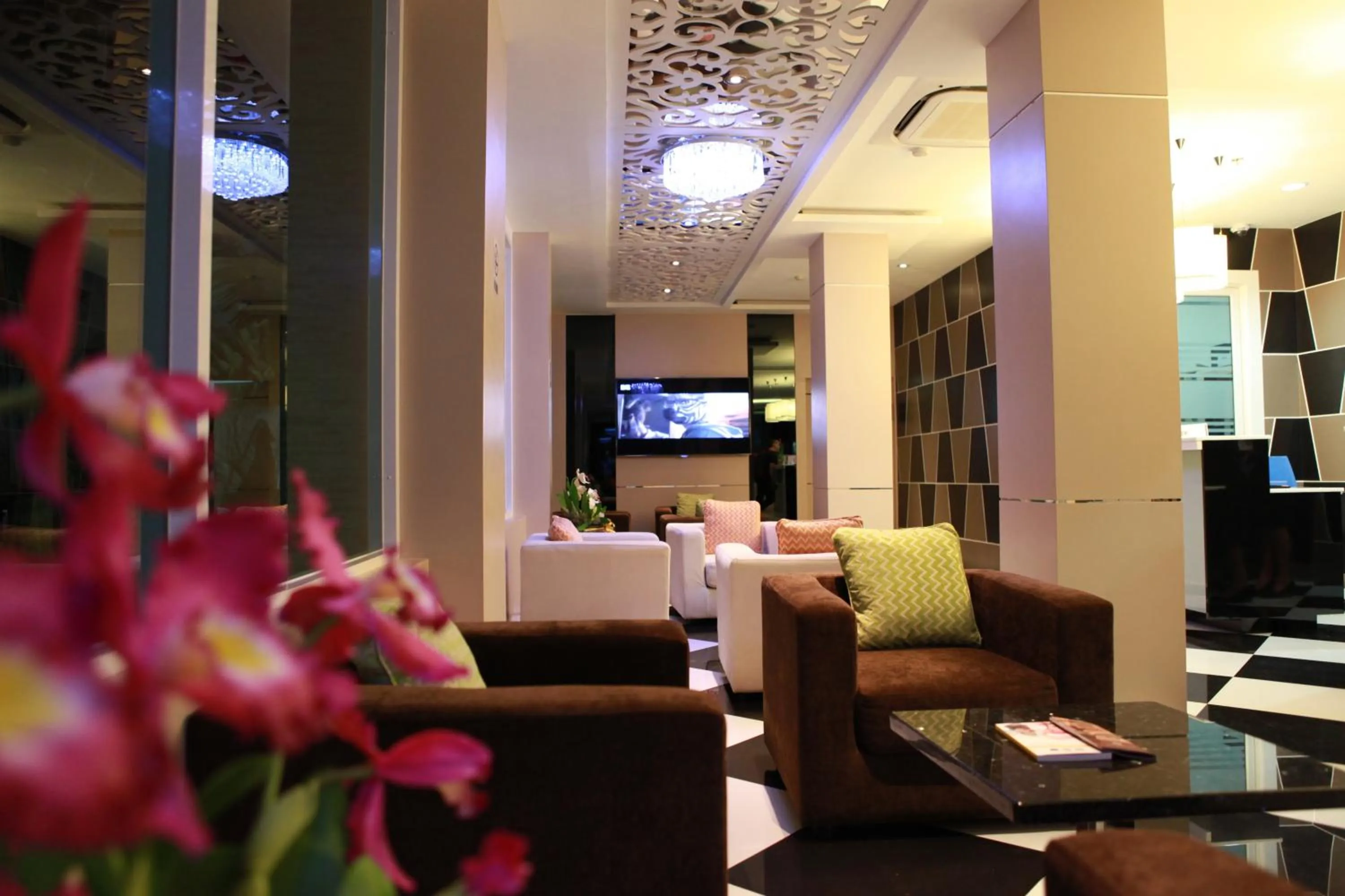 Lobby or reception in Best Western Royal Buriram