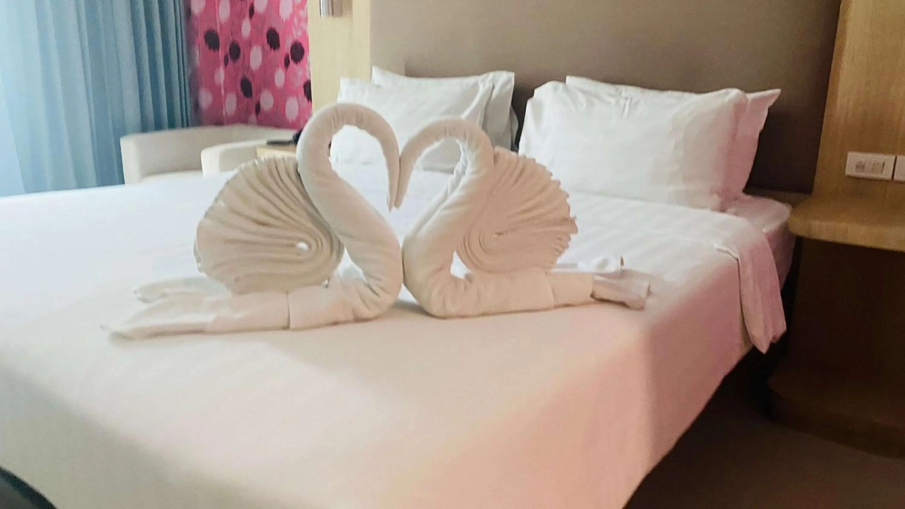 Photo of the whole room, Bed in Best Western Royal Buriram