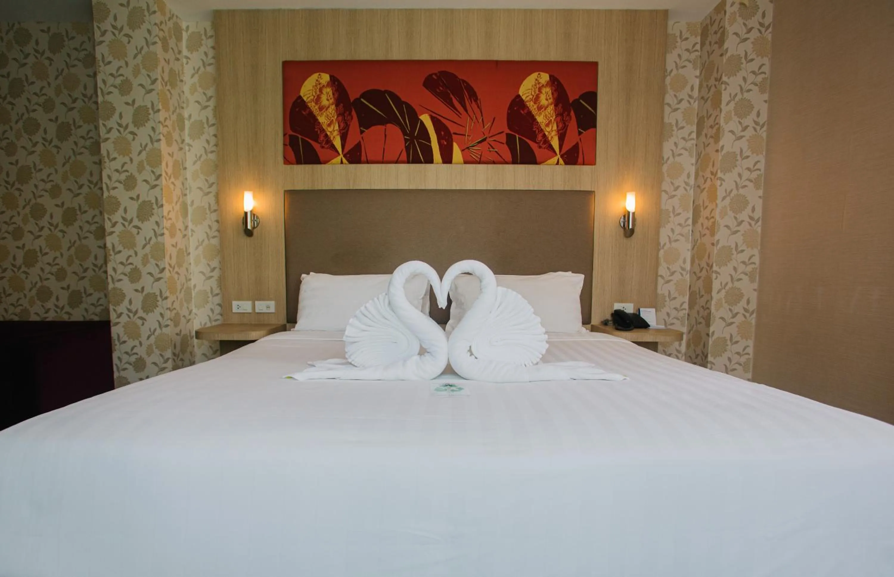 Bedroom, Bed in Best Western Royal Buriram