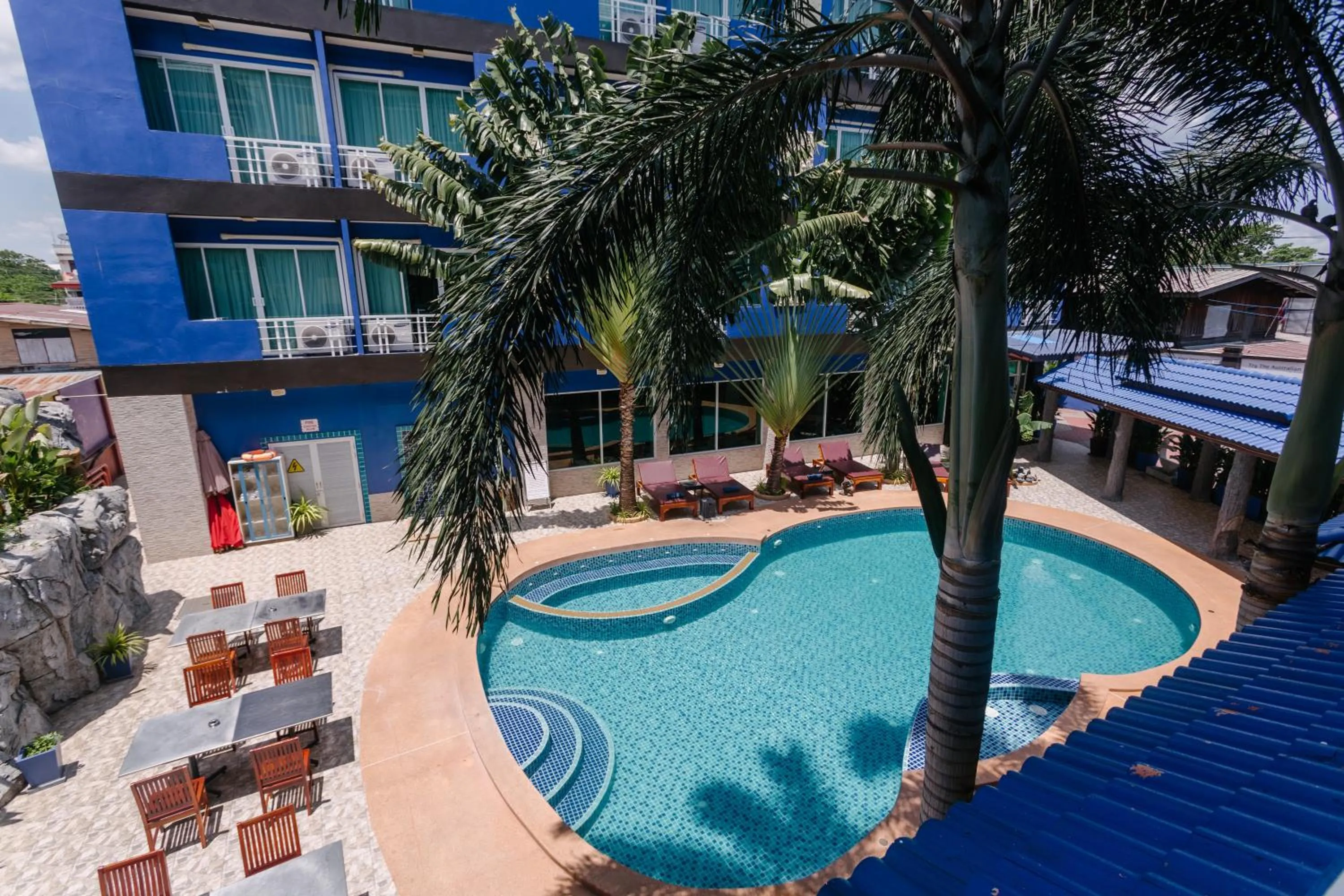 Pool view in Best Western Royal Buriram