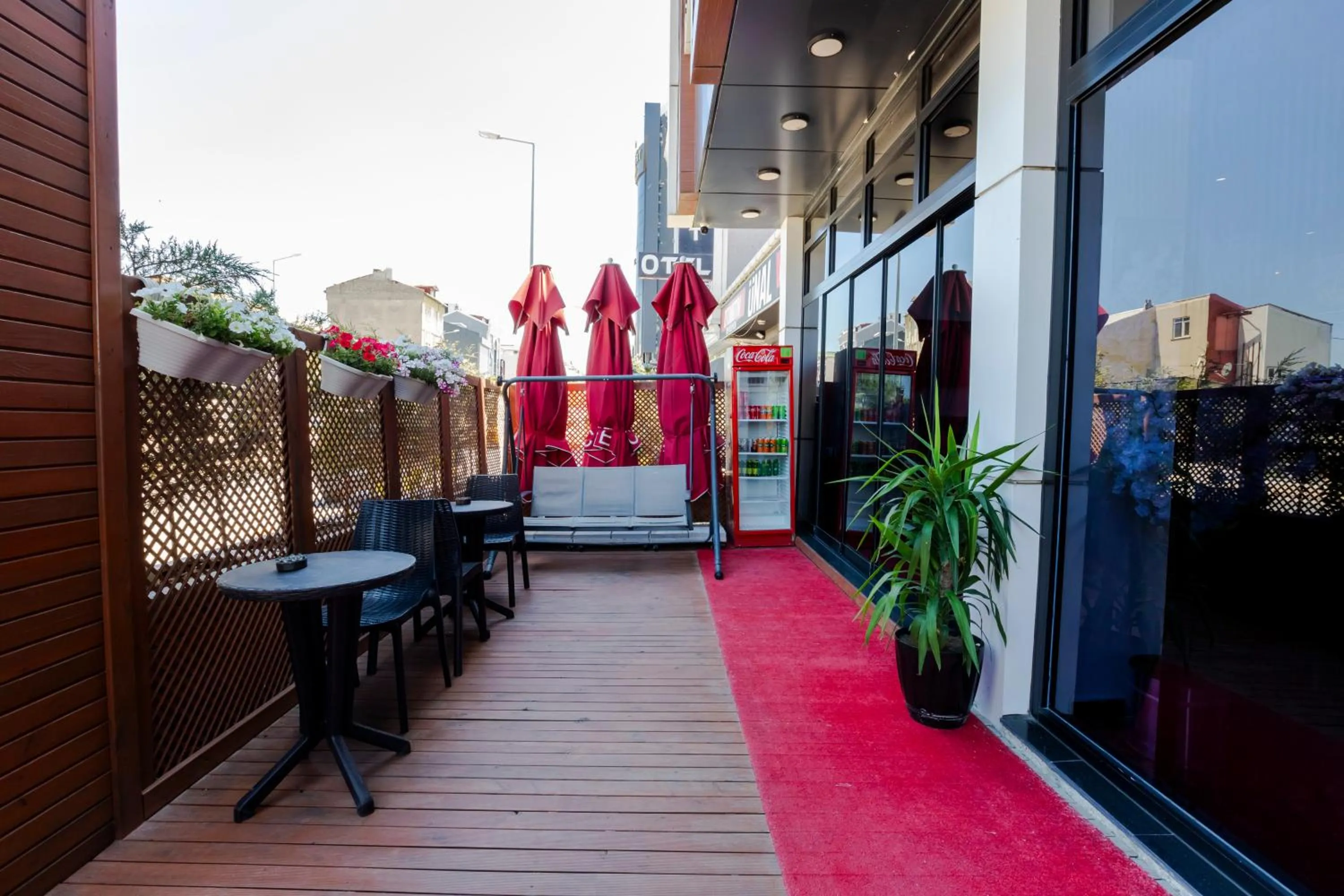 Garden in Acar Airport Hotel