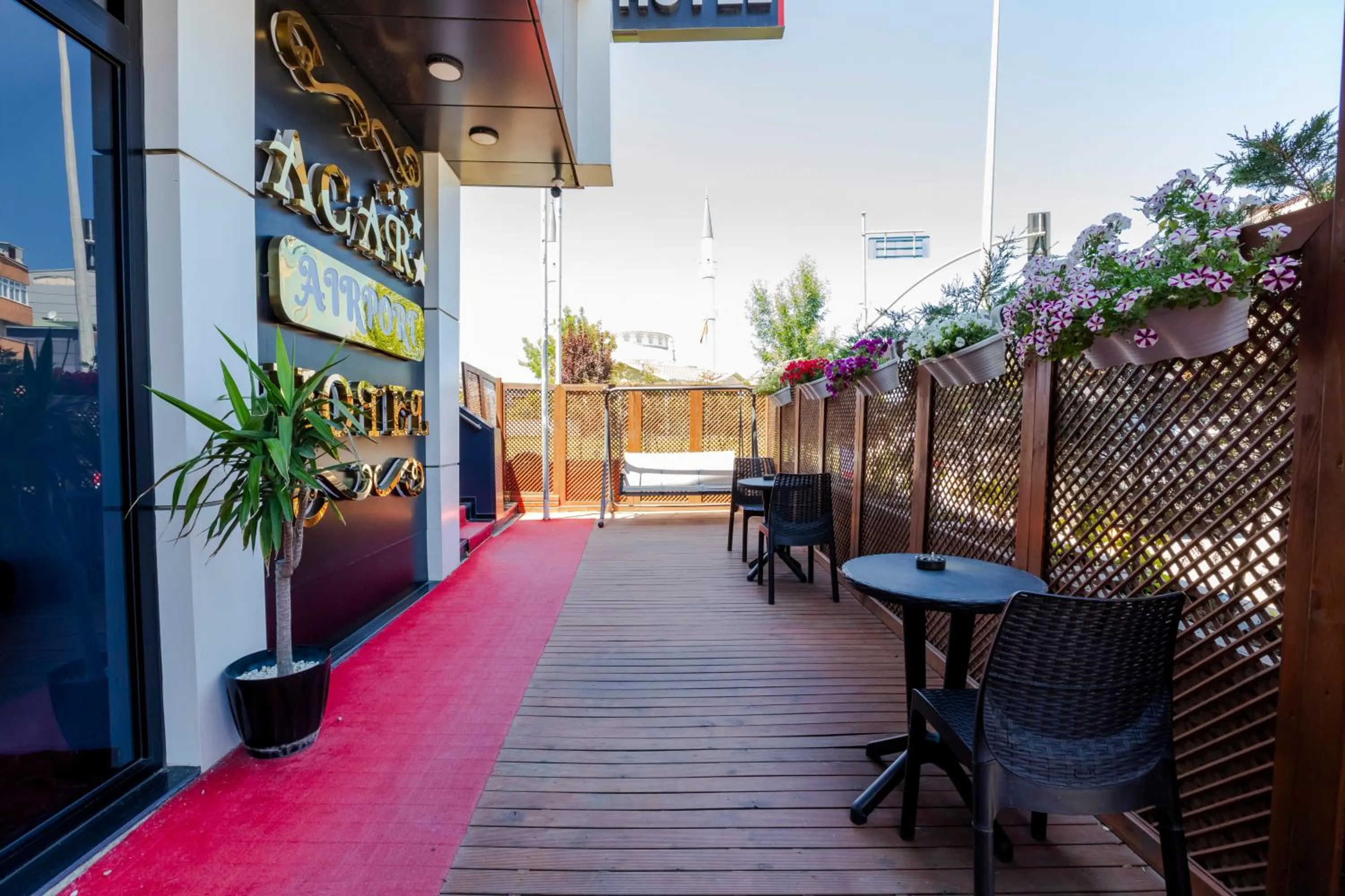 Garden in Acar Airport Hotel