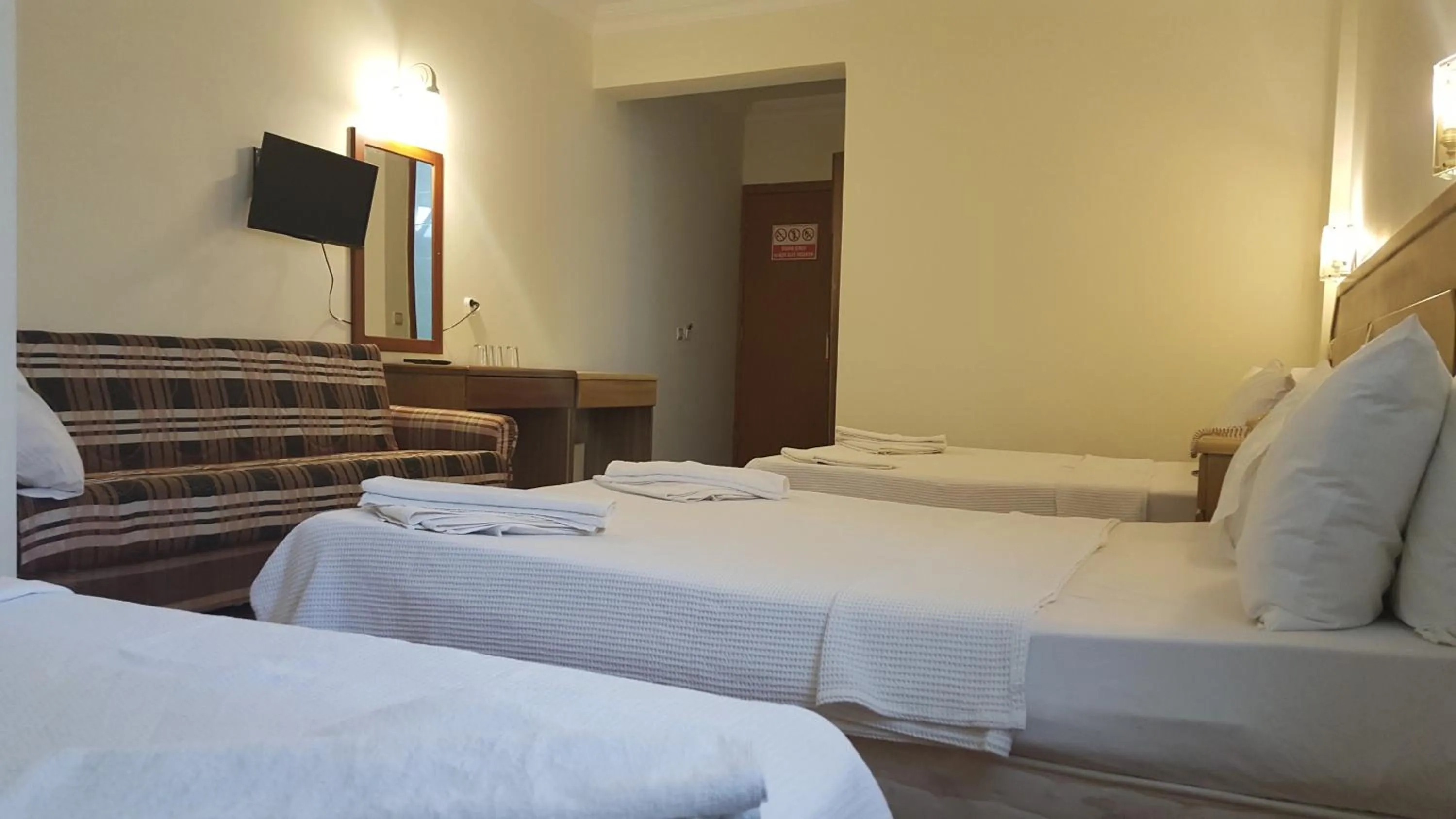 Photo of the whole room in Hotel Berlin