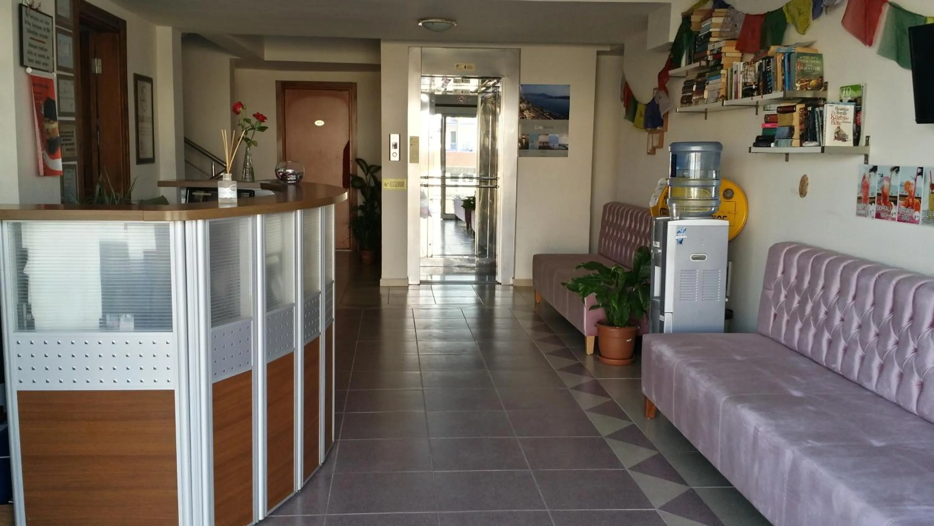 Lobby or reception in Hotel Berlin