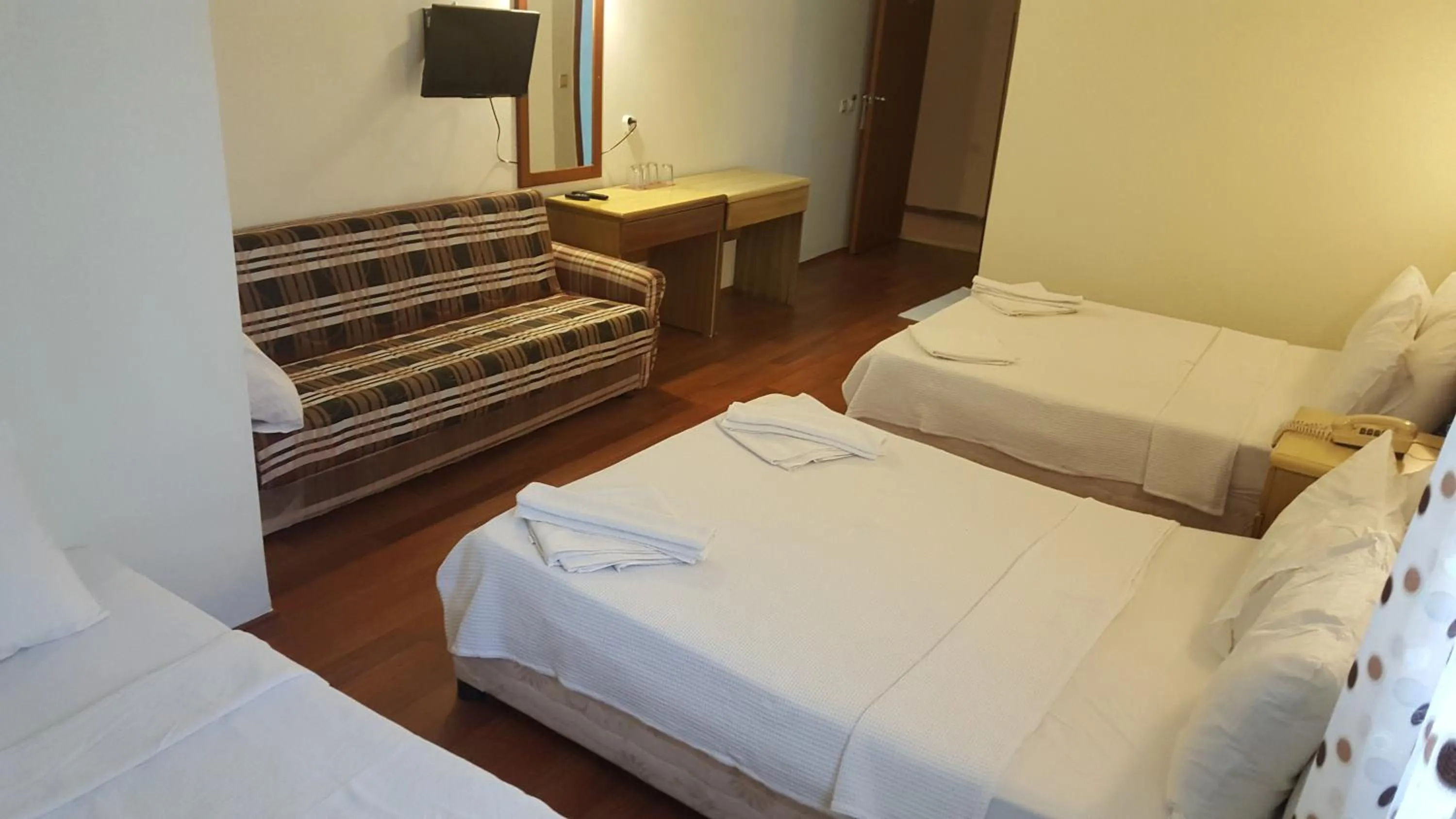 Photo of the whole room in Hotel Berlin