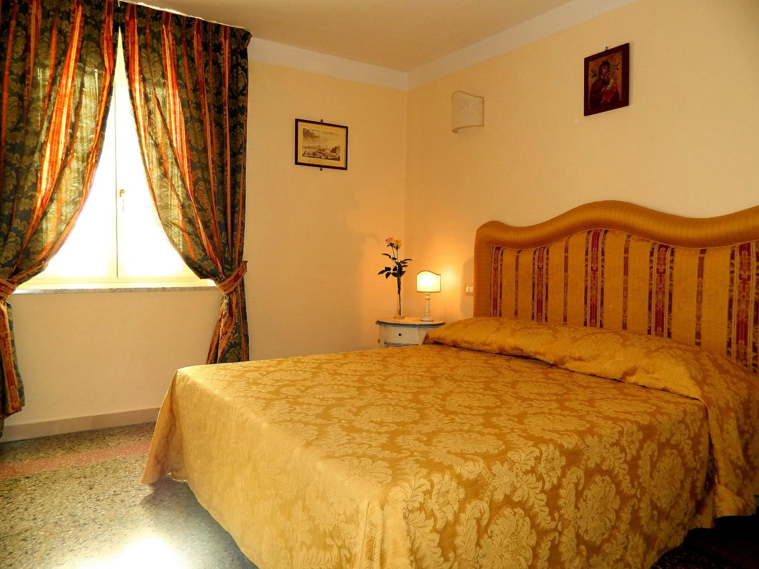 Bed in Il Campanile B&B