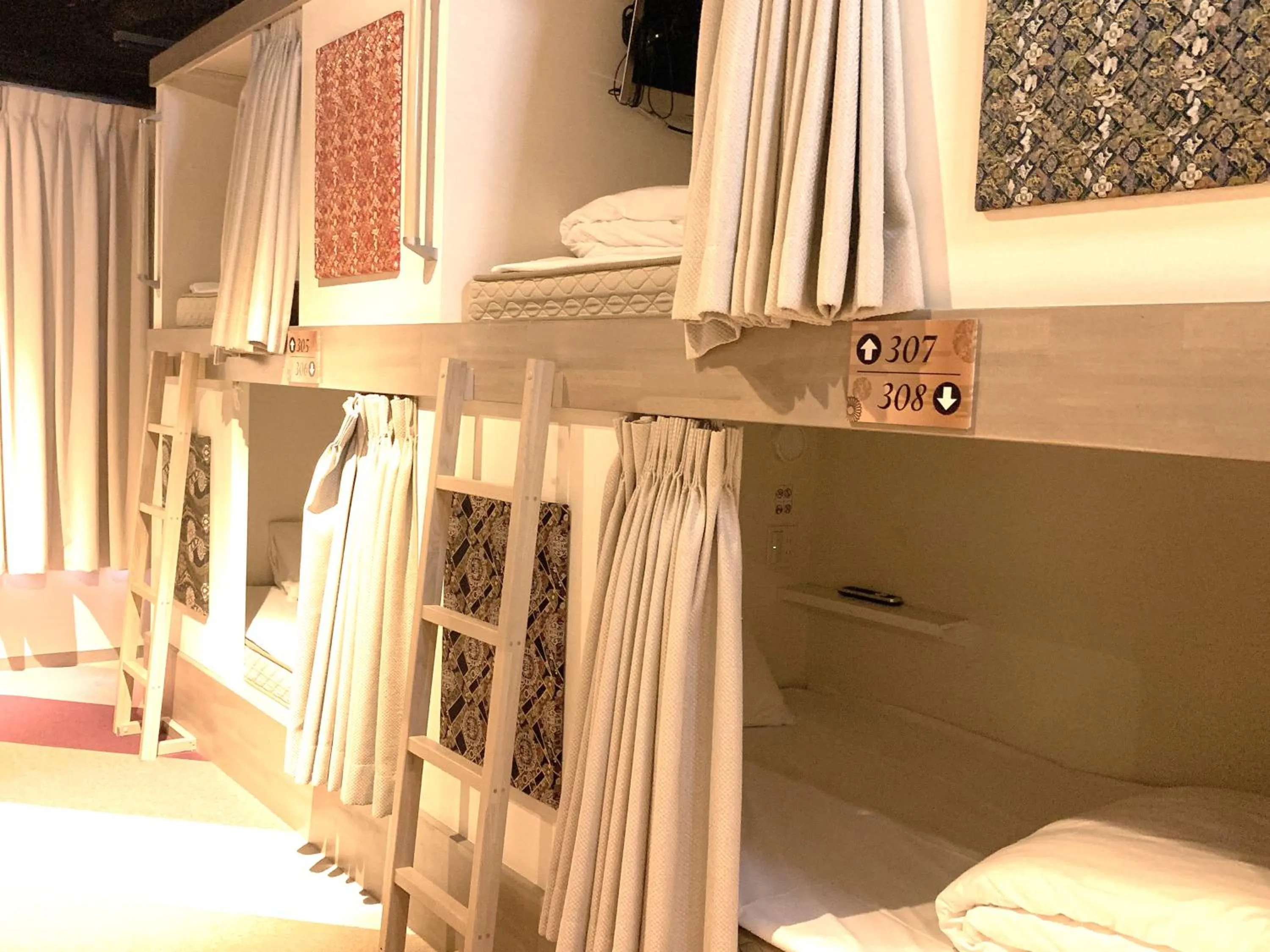 bunk bed, Bed in Ueno Station Hostel Oriental 1 Male Only