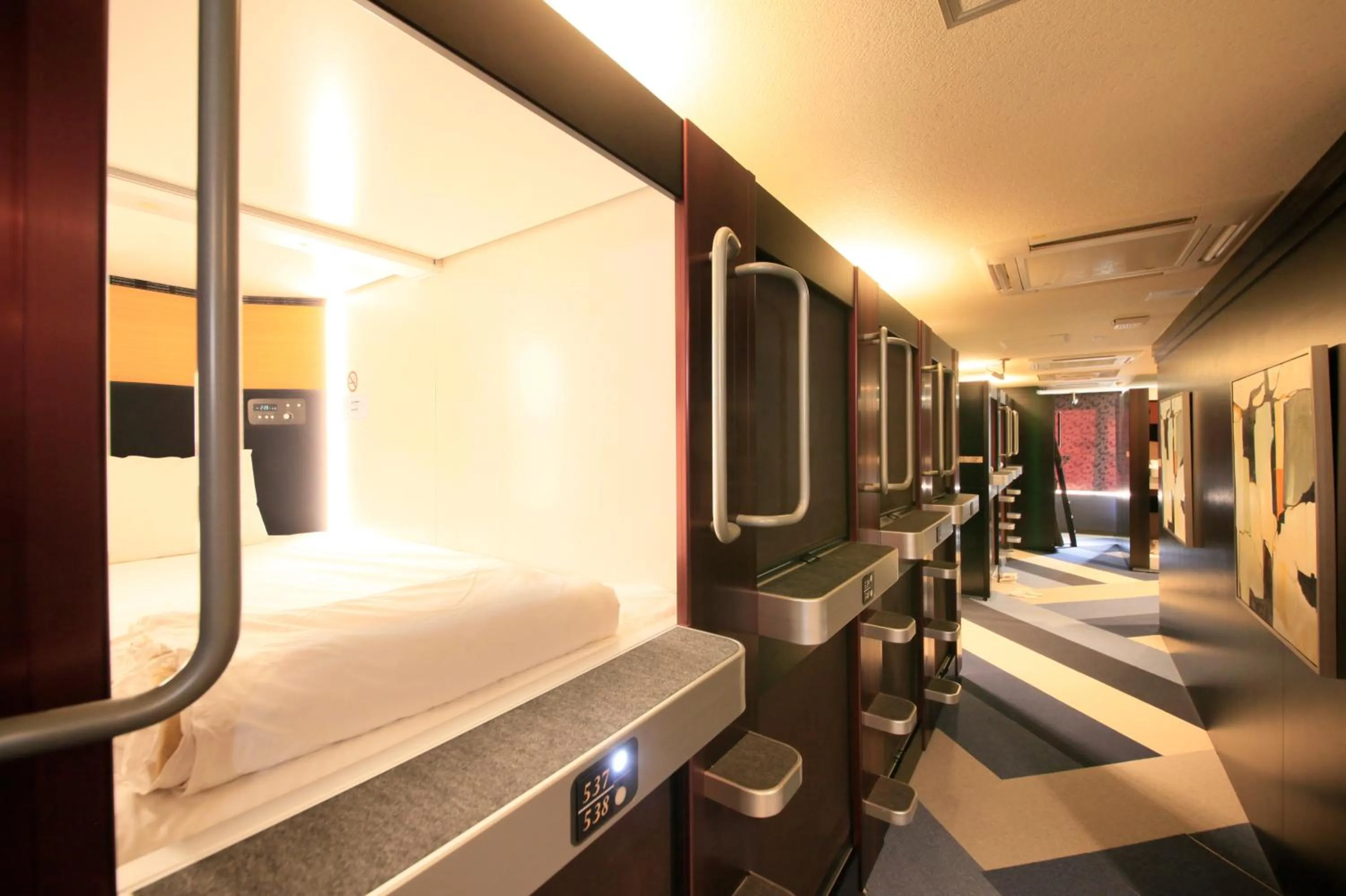 bunk bed in Ueno Station Hostel Oriental 1 Male Only