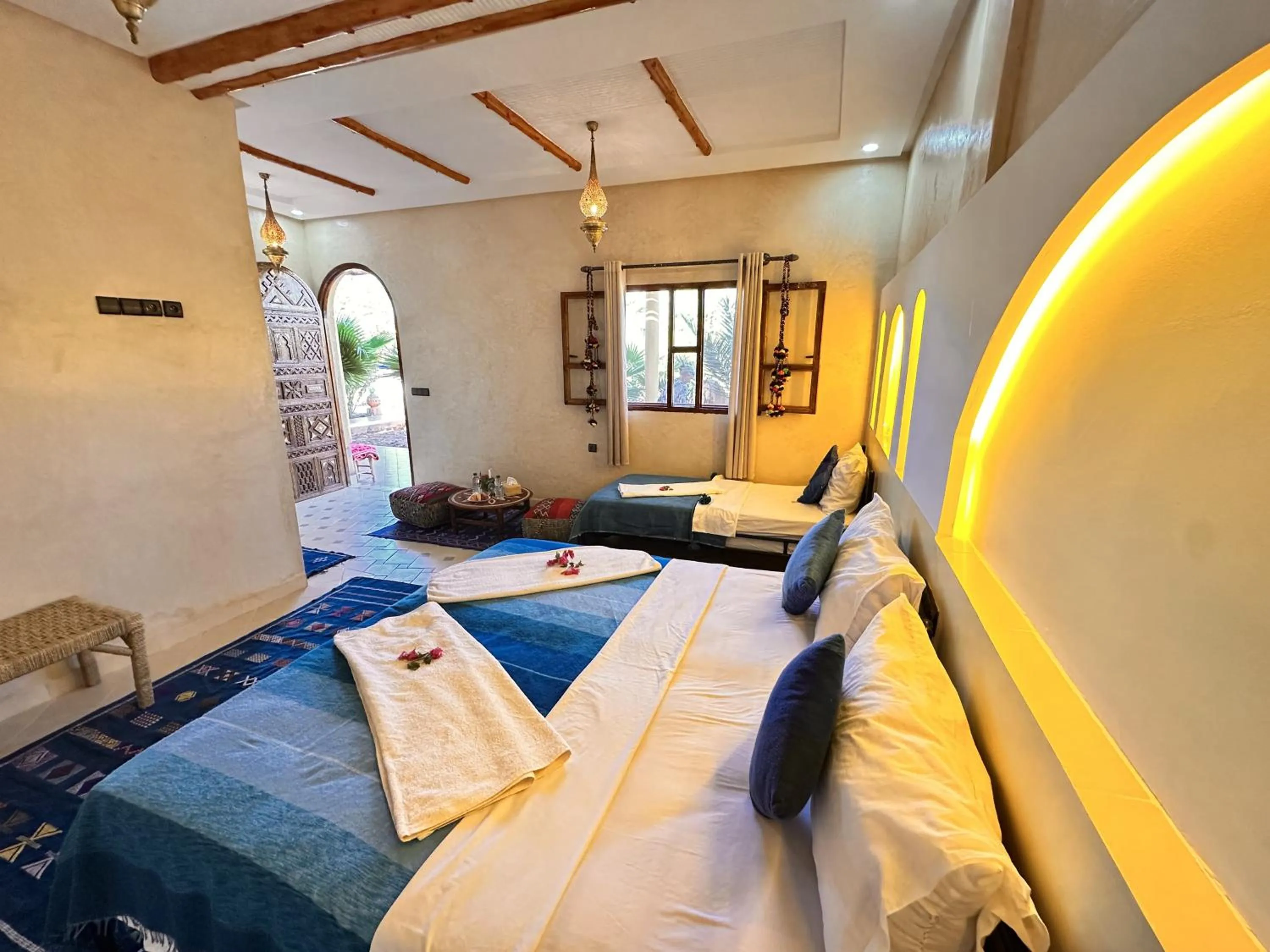Bed in Oasis Tilogui-Luxury Hotel Restaurant and Desert Excursions In Zagora
